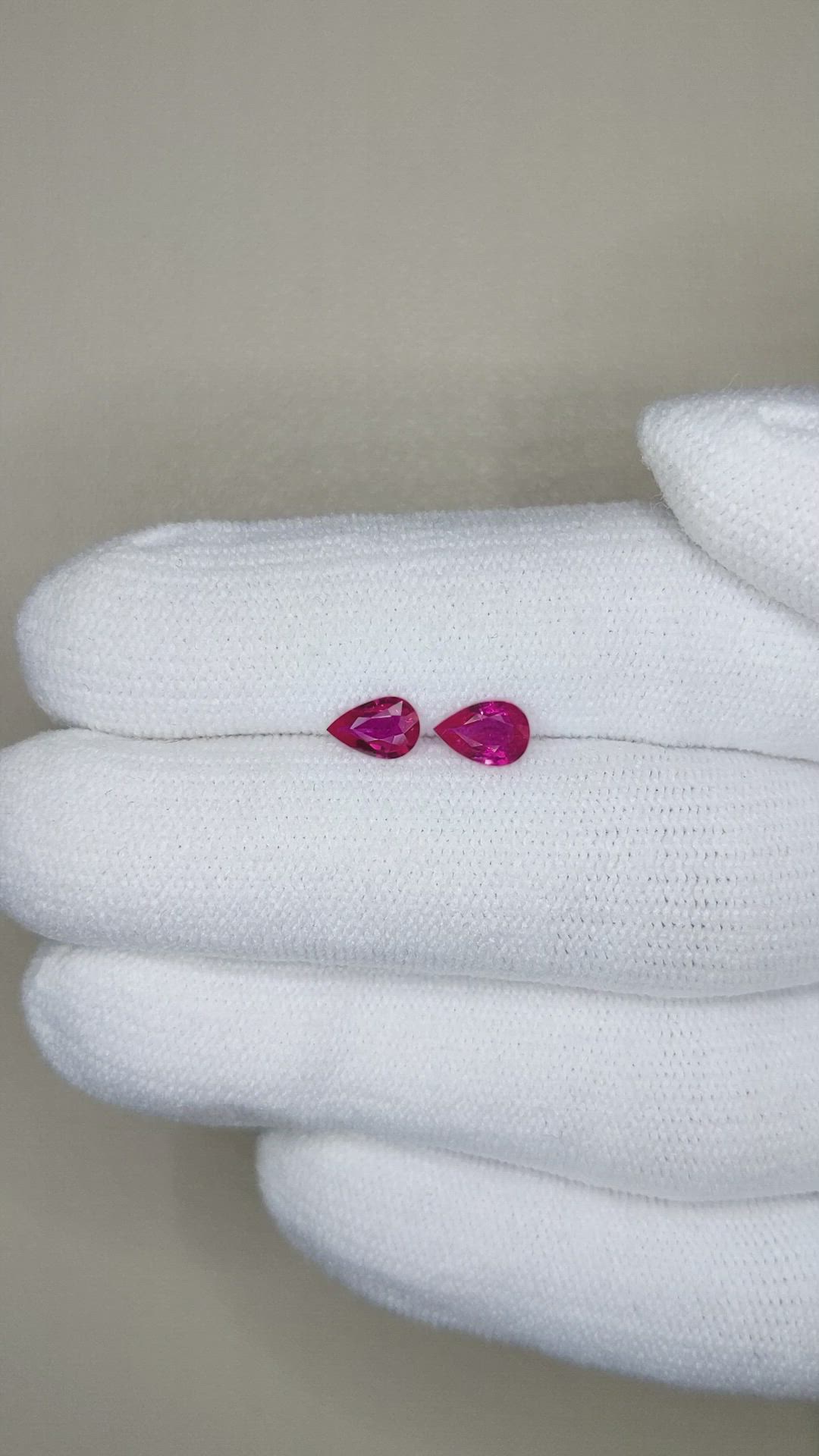 0.83&nbsp;Ct.Tw.Total Carat Weight Reddish Pink Sapphire Pair from Mozambique Size Video