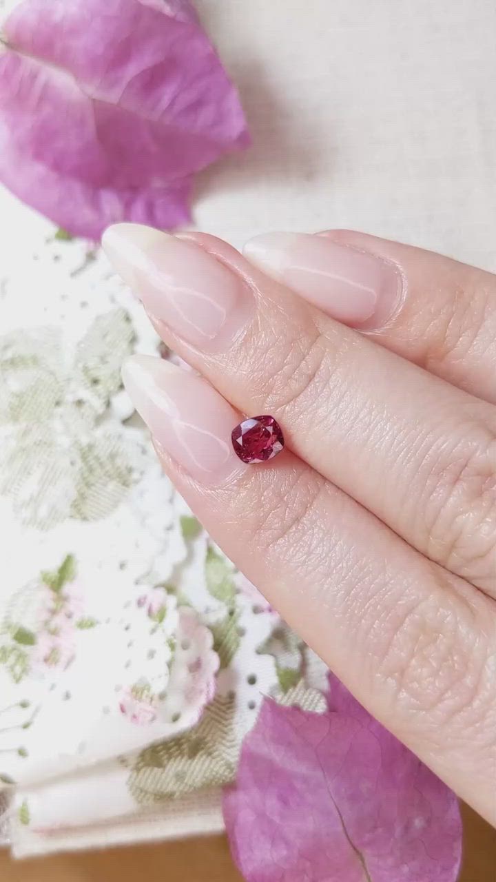1.07 Ct. Reddish Pink Sapphire from Thailand Size Video