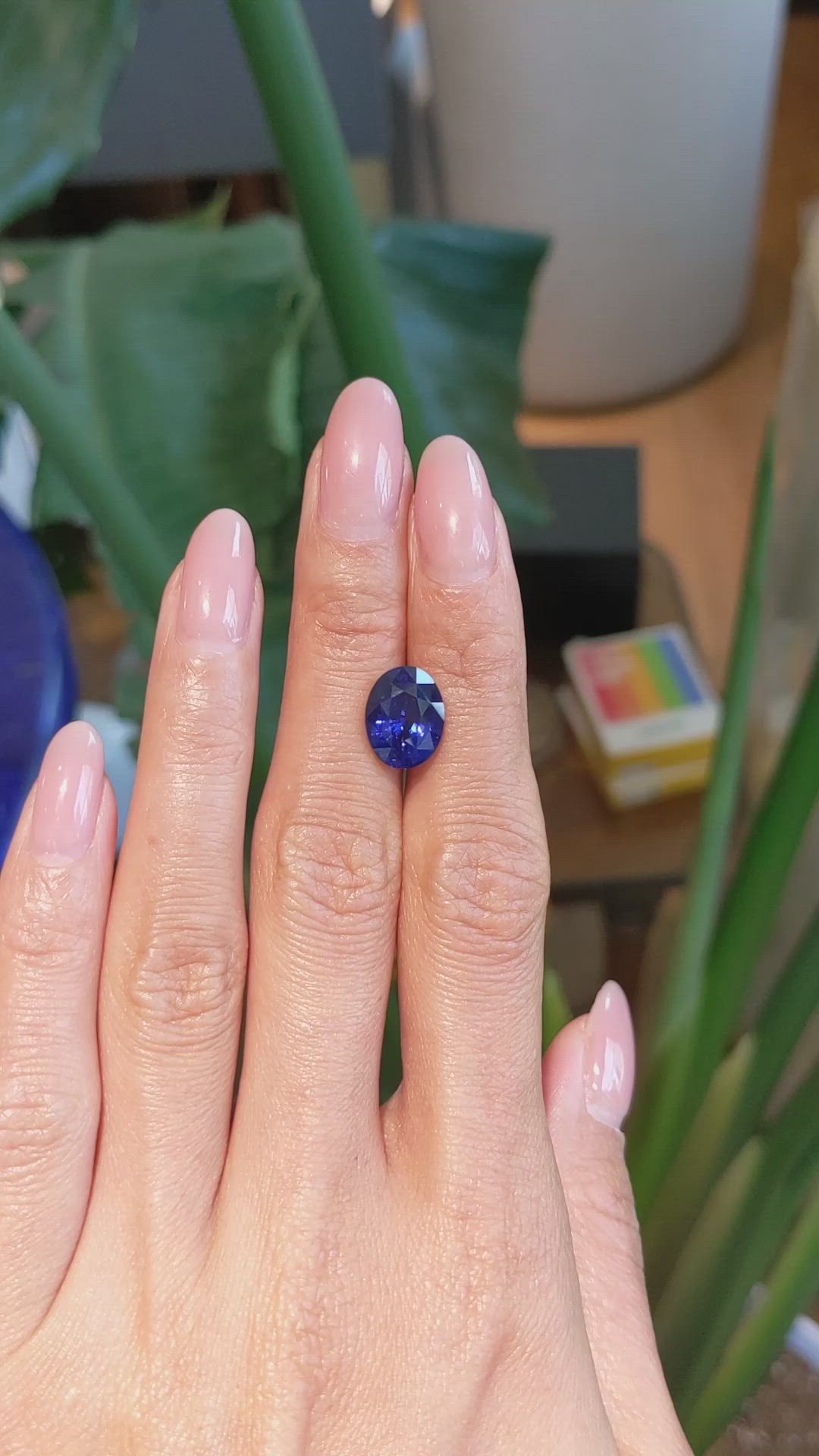5.67 Ct. Blue Sapphire from Ceylon (Sri Lanka) Size Video