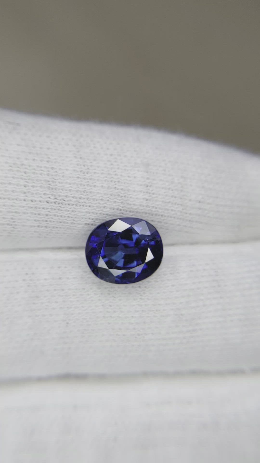 3.35 Ct. Blue Sapphire from Madagascar Size Video