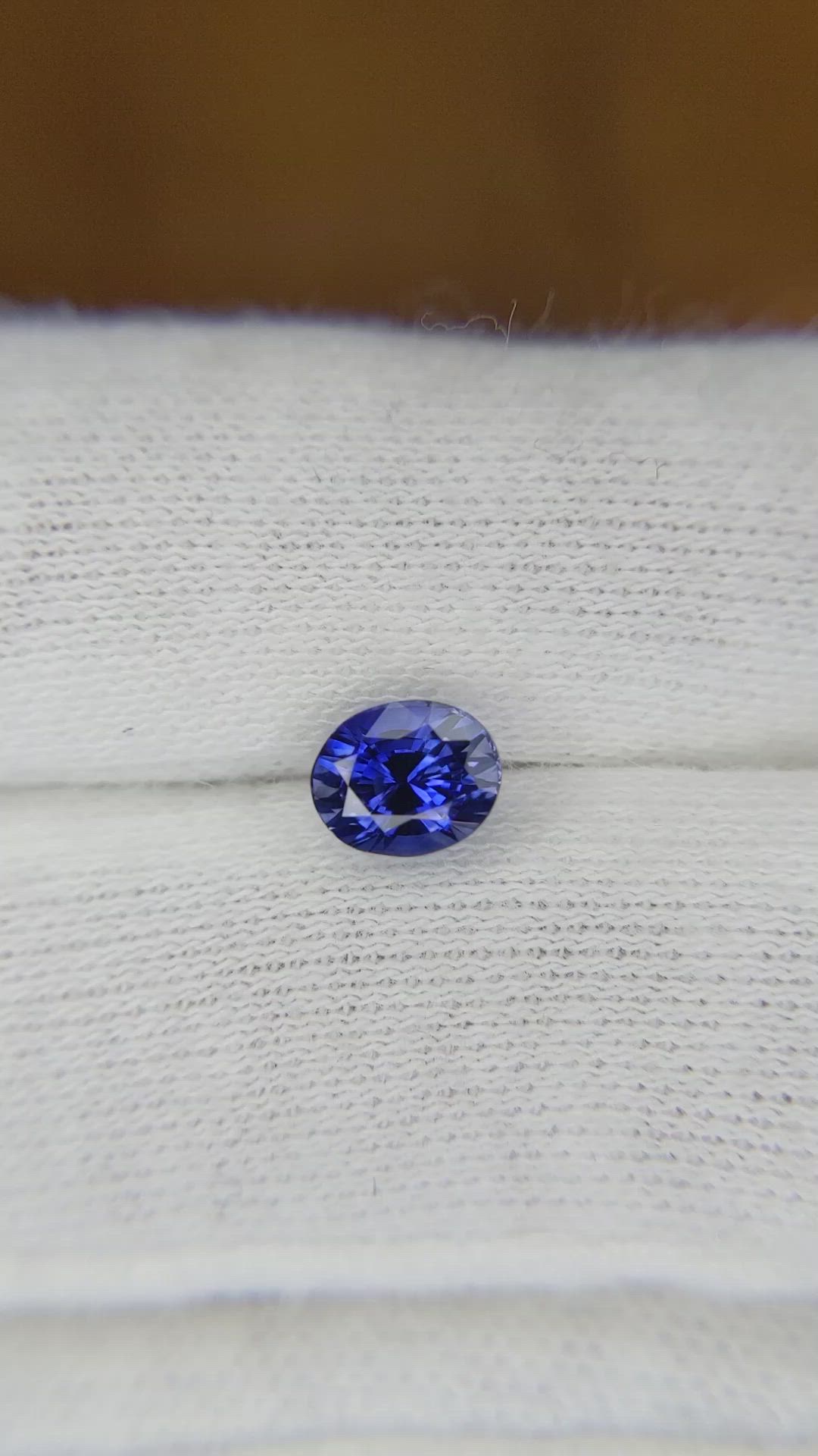 1.11 Ct. Blue Sapphire from Ceylon (Sri Lanka) Size Video