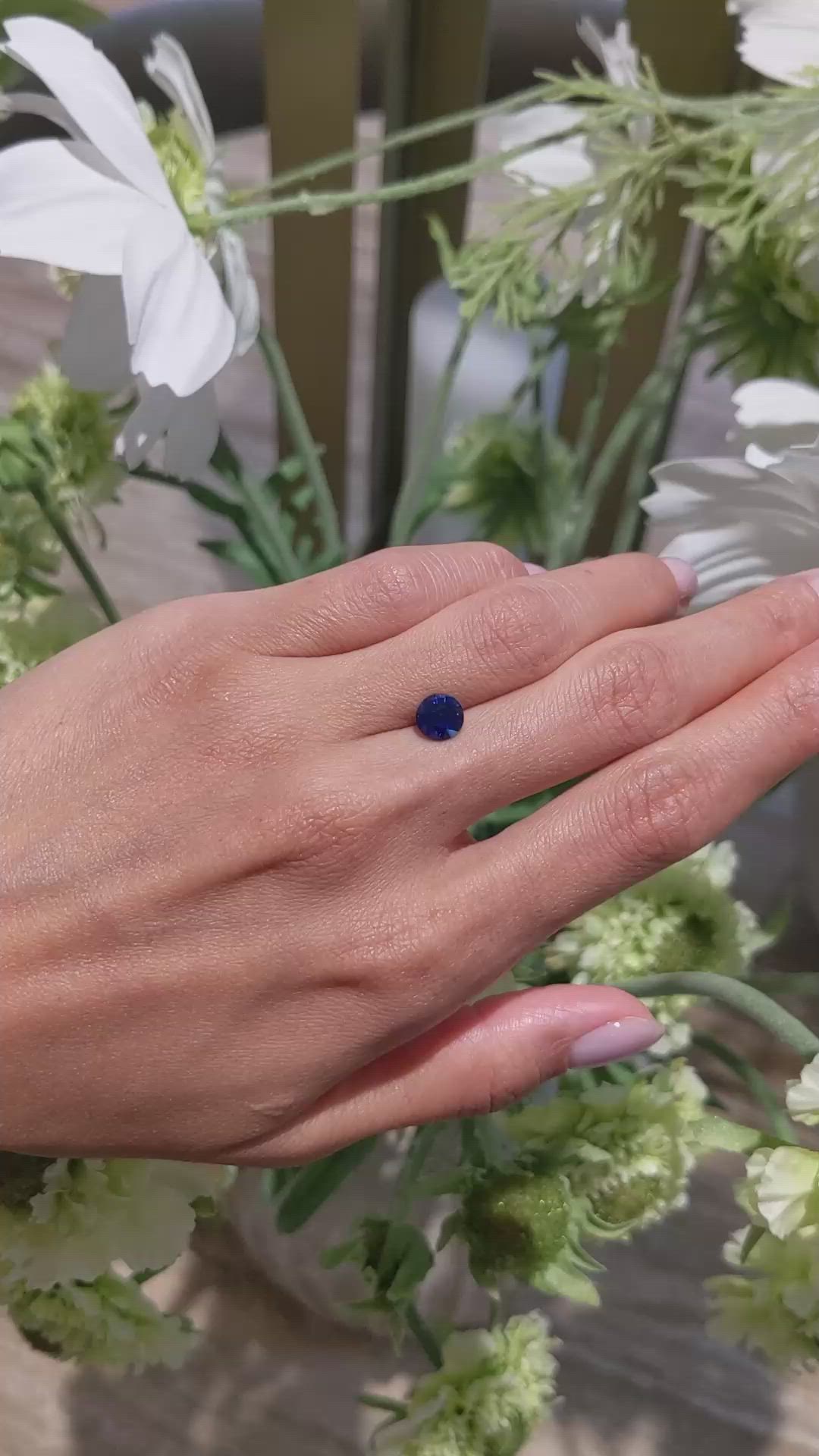 1.42 Ct. Blue Sapphire from Ceylon (Sri Lanka) Size Video