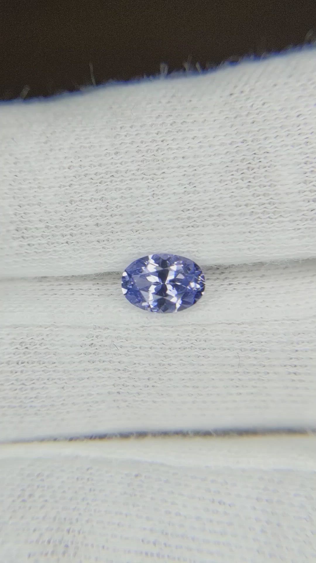 0.86 Ct. Blue Sapphire from Ceylon (Sri Lanka) Size Video