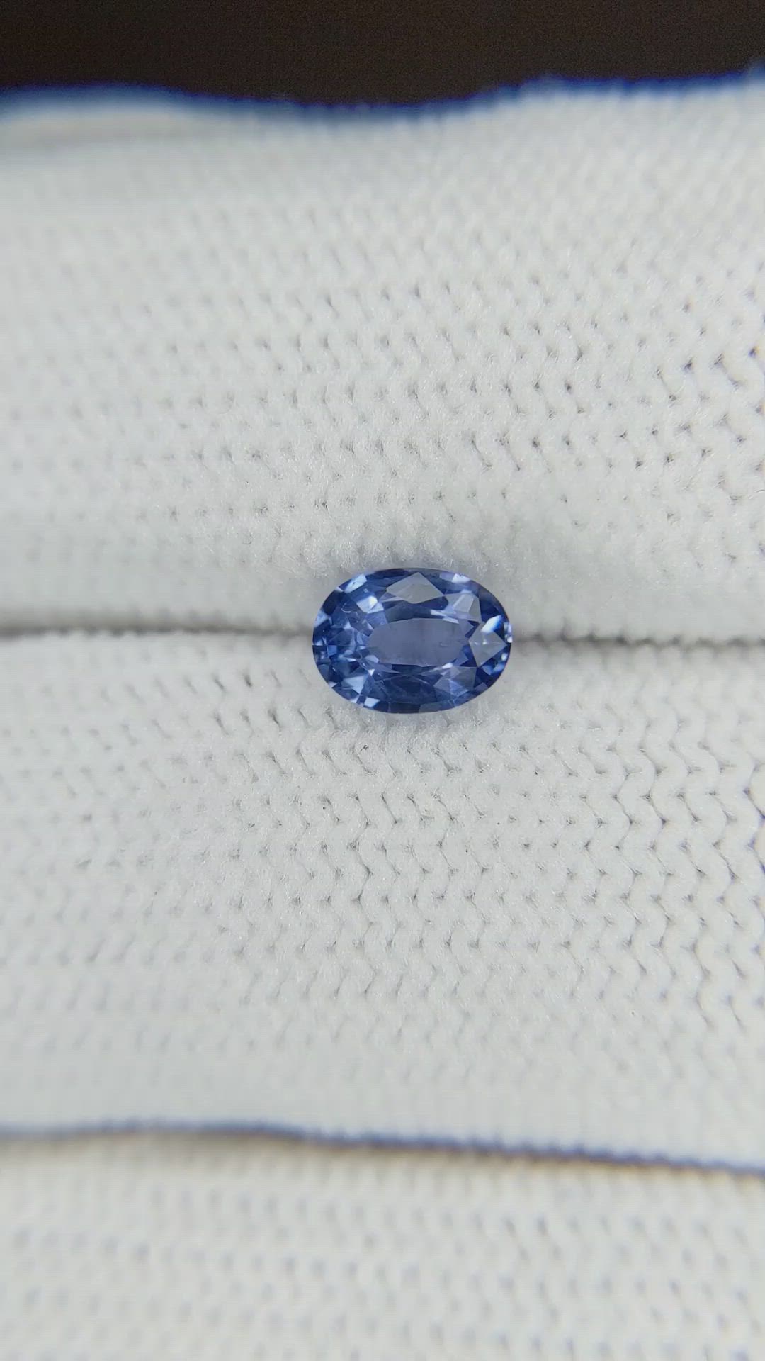 0.71 Ct. Blue Sapphire from Ceylon (Sri Lanka) Size Video