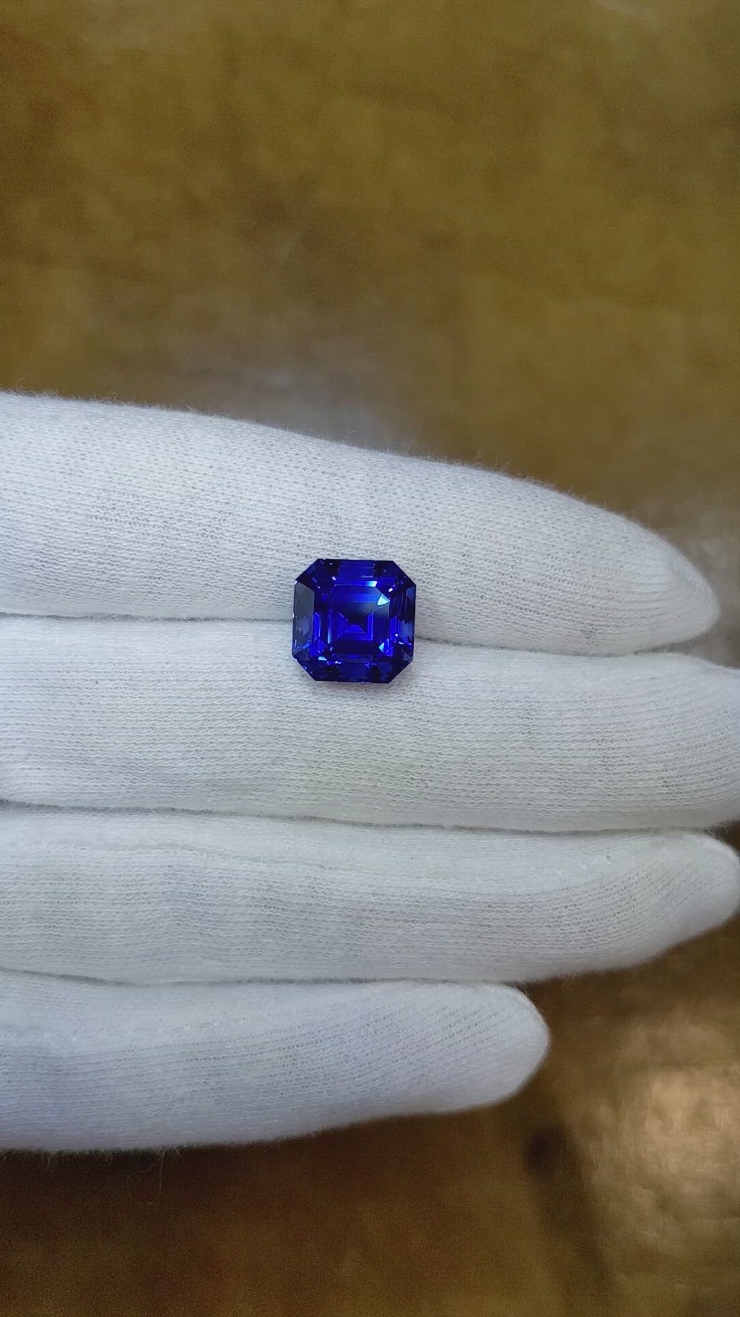 8.46 Ct. Blue Sapphire from Ceylon (Sri Lanka) Size Video