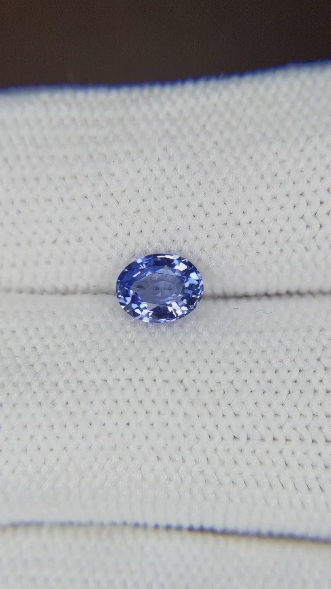 0.75 Ct. Blue Sapphire from Ceylon (Sri Lanka) Size Video