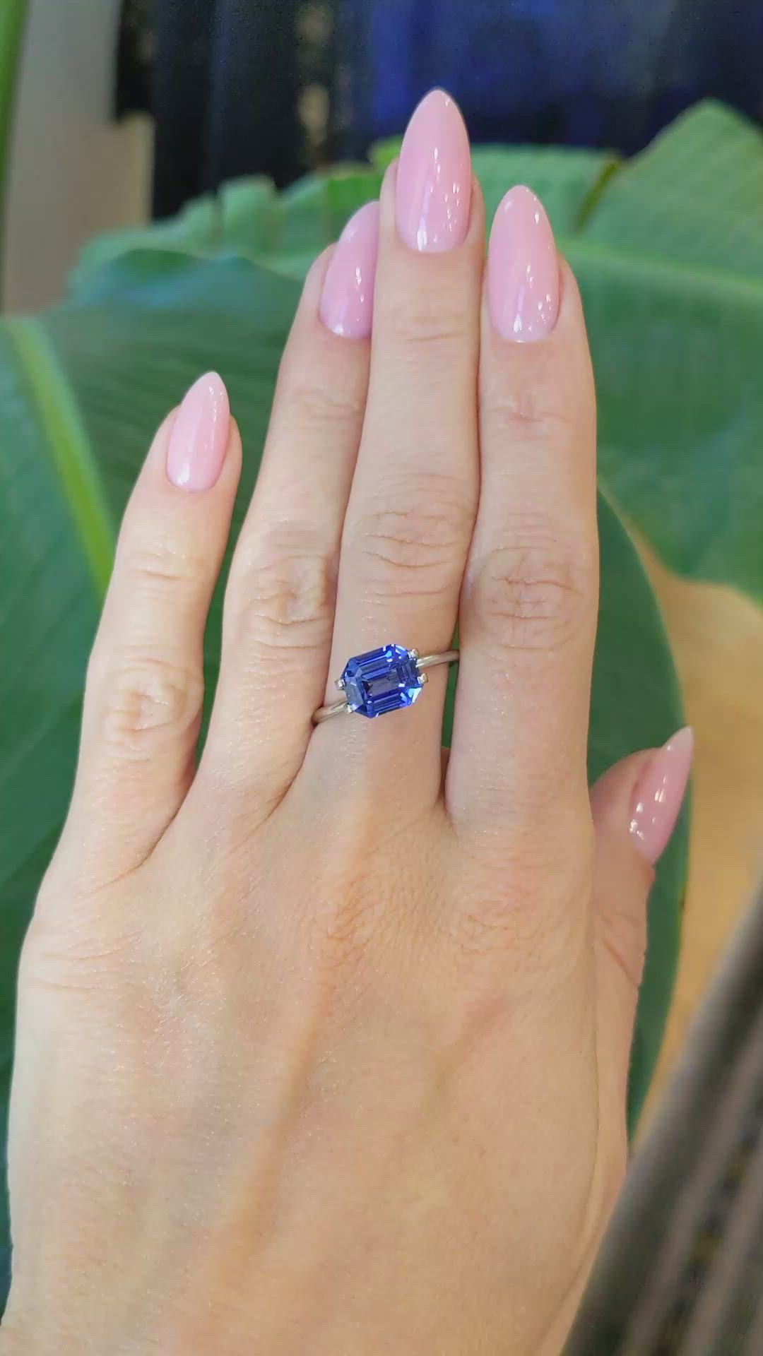 3.53 Ct. Blue Sapphire from Ceylon (Sri Lanka) Size Video