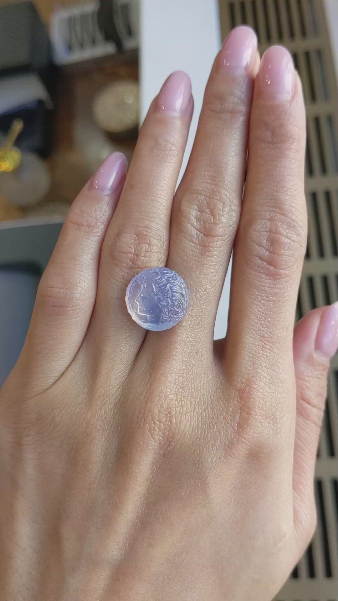 15.87 Ct. Blue Sapphire from Ceylon (Sri Lanka) Size Video