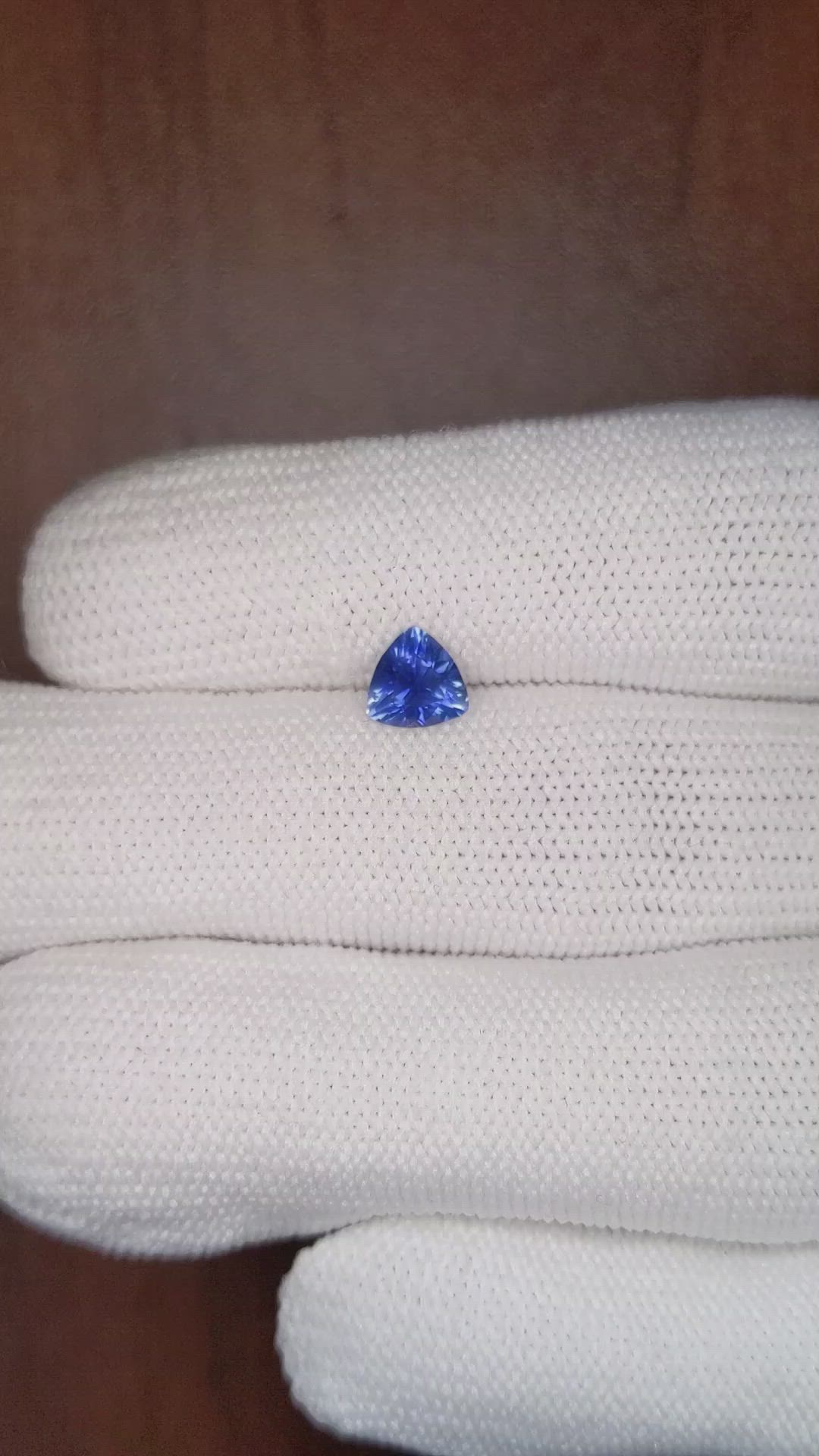 0.72 Ct. Blue Sapphire from Ceylon (Sri Lanka) Size Video