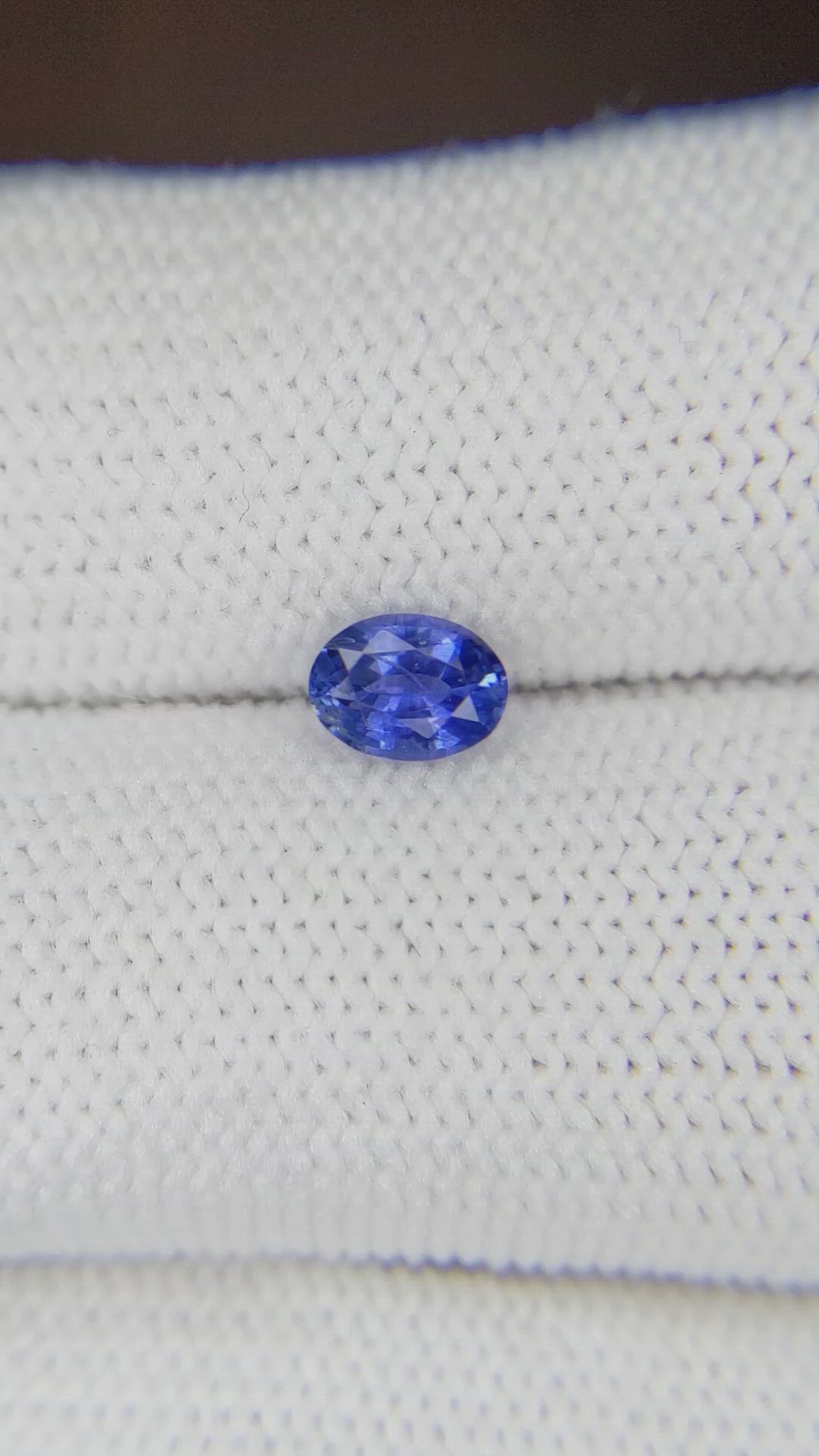 0.53 Ct. Blue Sapphire from Ceylon (Sri Lanka) Size Video