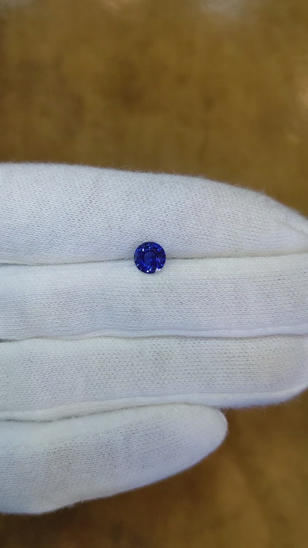 0.88 Ct. Blue Sapphire from Ceylon (Sri Lanka) Size Video