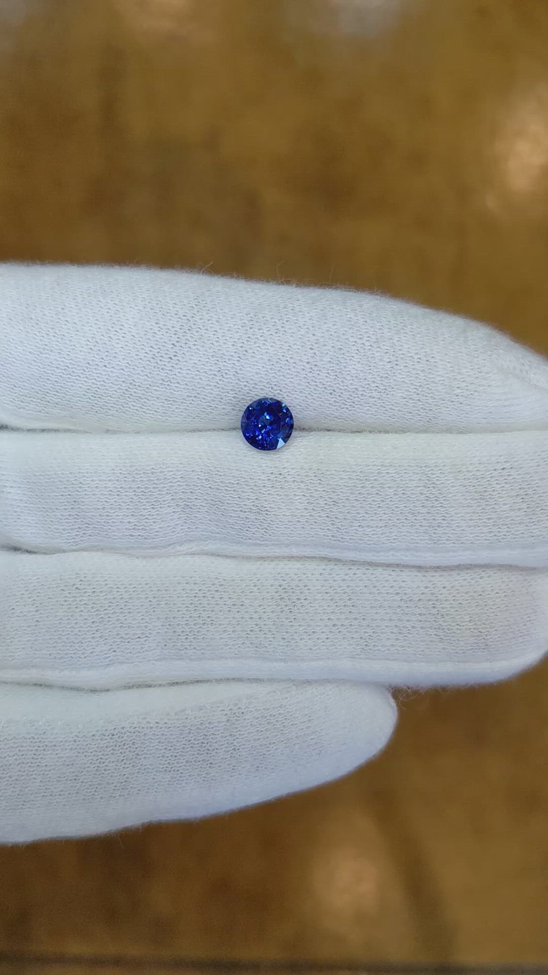 0.96 Ct. Blue Sapphire from Ceylon (Sri Lanka) Size Video