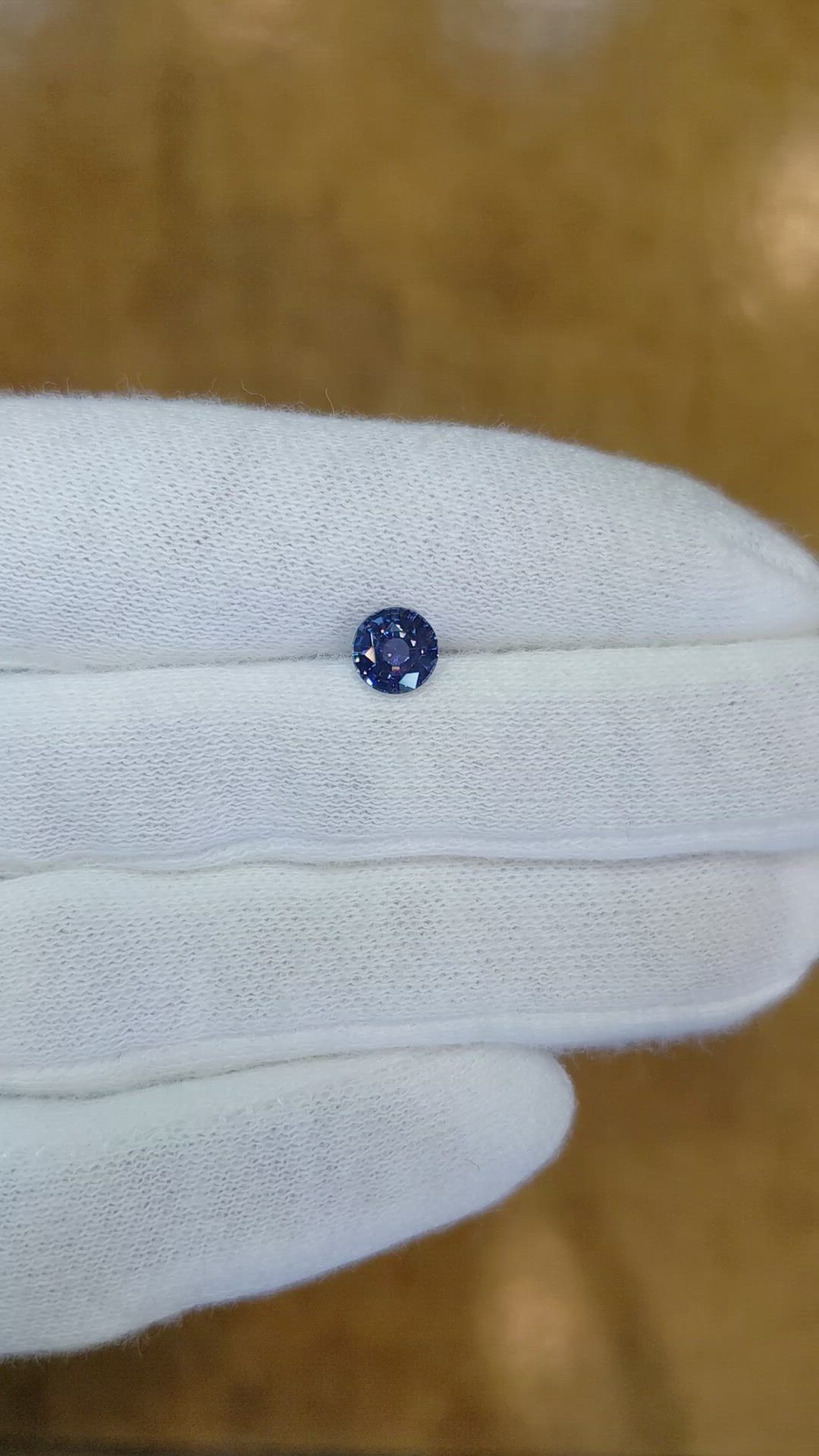 0.90 Ct. Blue Sapphire from Ceylon (Sri Lanka) Size Video
