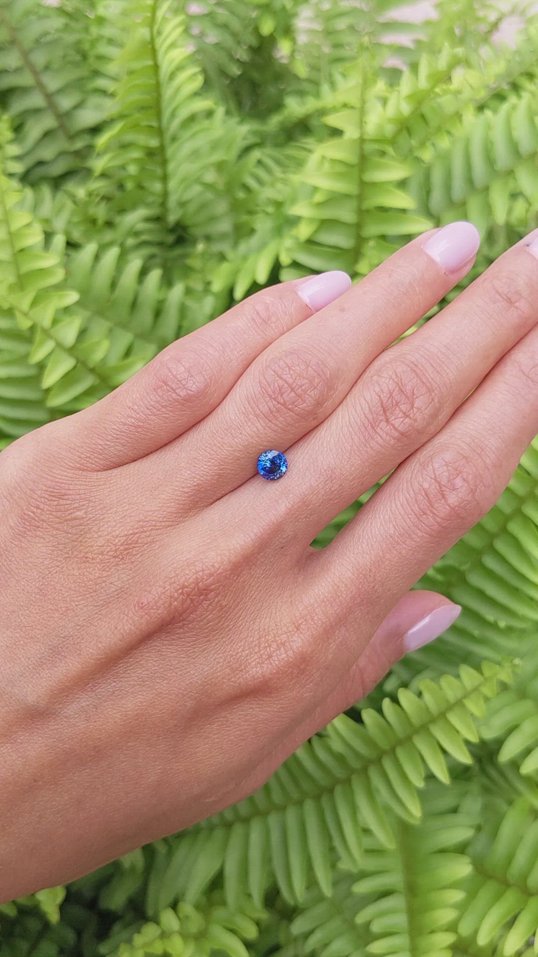 1.03 Ct. Blue Sapphire from Ceylon (Sri Lanka) Size Video