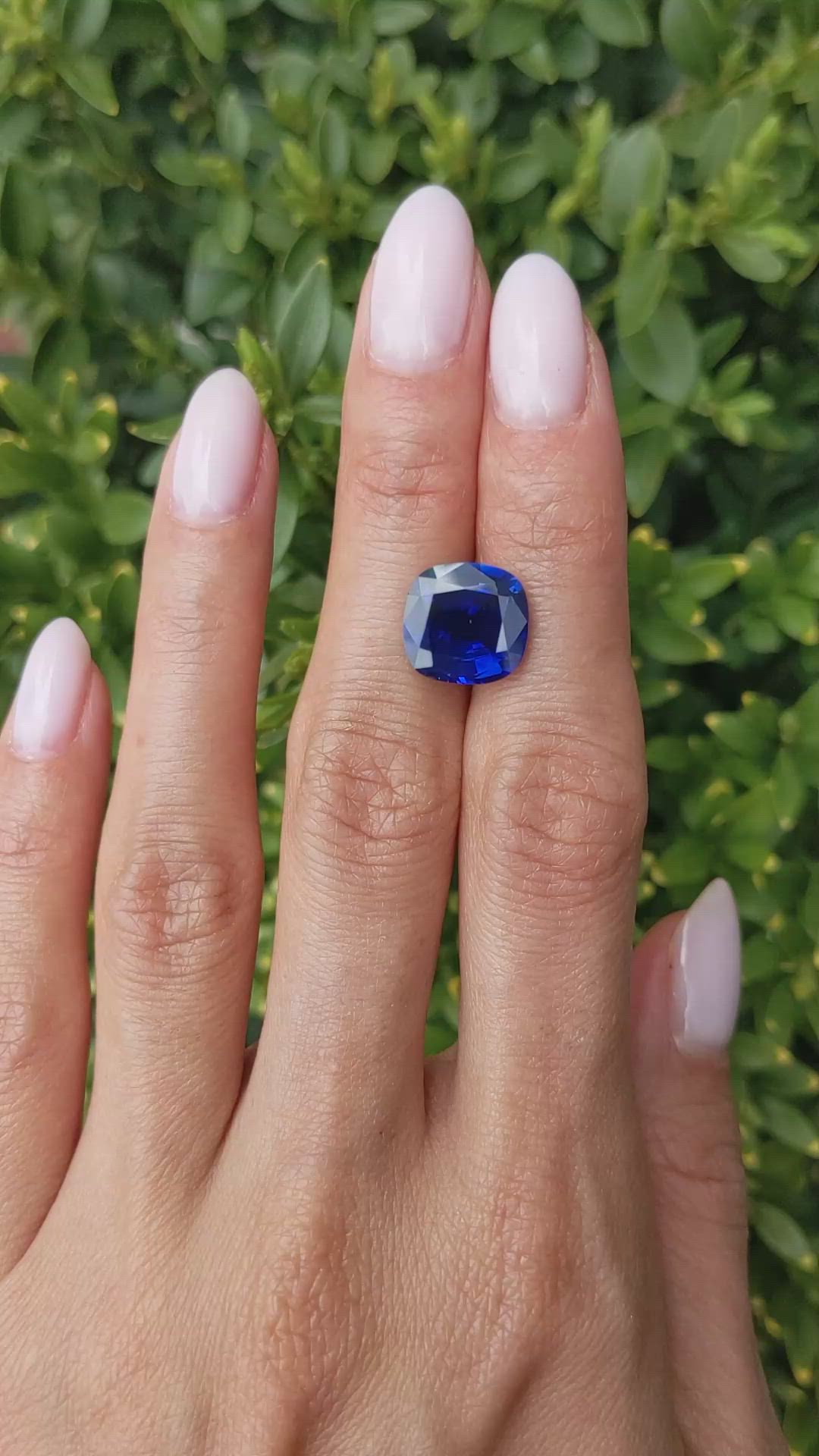 6.08 Ct. Blue Sapphire from Ceylon (Sri Lanka) Size Video