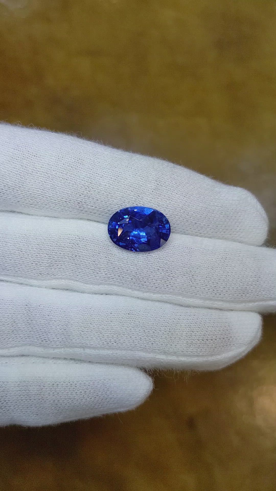 6.08 Ct. Blue Sapphire from Ceylon (Sri Lanka) Size Video