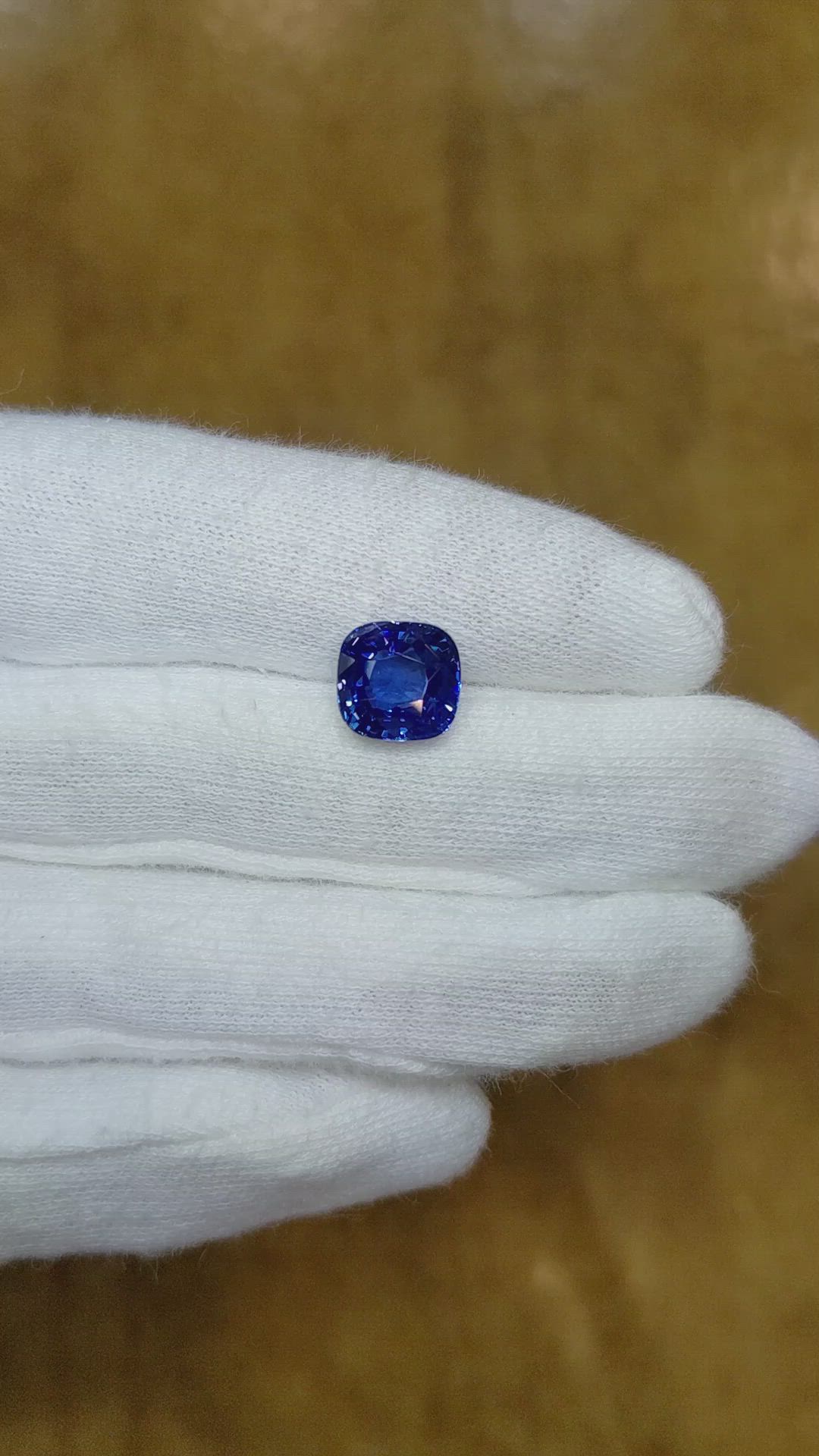4.04 Ct. Blue Sapphire from Madagascar Size Video