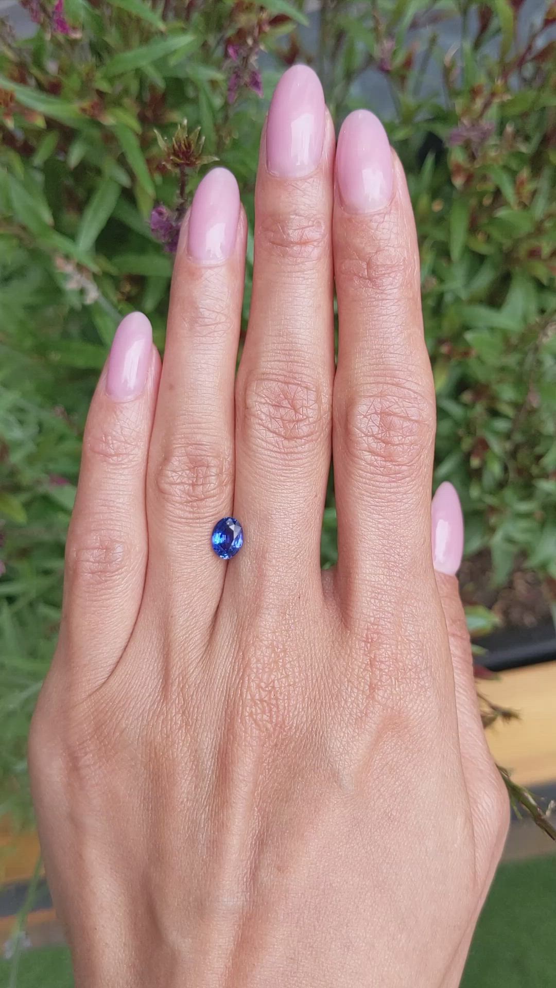1.13 Ct. Blue Sapphire from Ceylon (Sri Lanka) Size Video