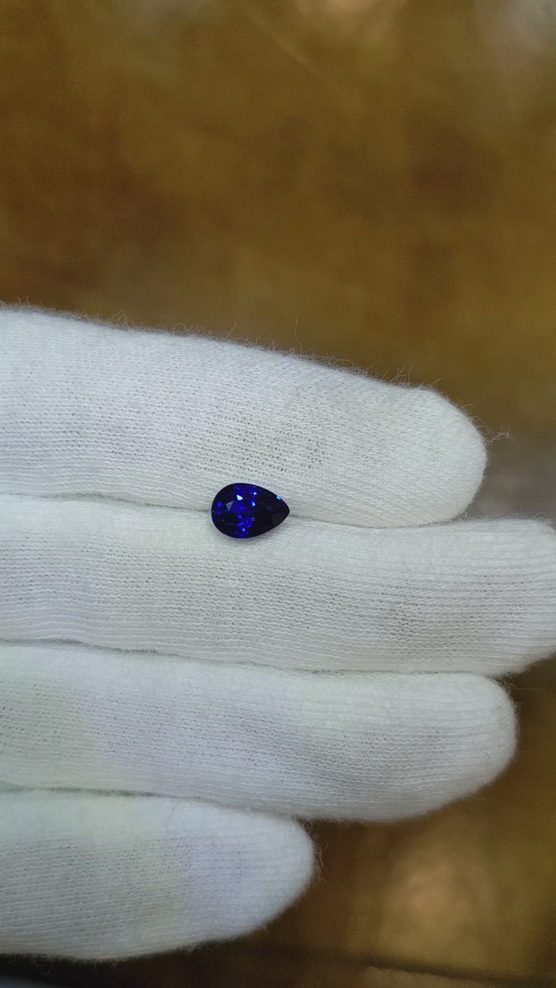 1.30 Ct. Blue Sapphire from Ceylon (Sri Lanka) Size Video