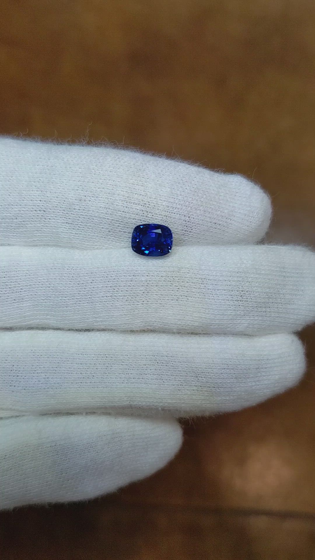1.46 Ct. Blue Sapphire from Ceylon (Sri Lanka) Size Video