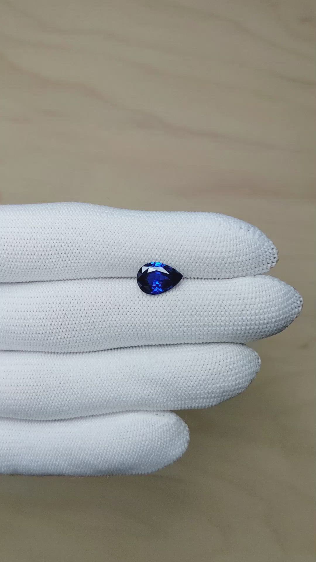 2.47 Ct. Blue Sapphire from Ceylon (Sri Lanka) Size Video