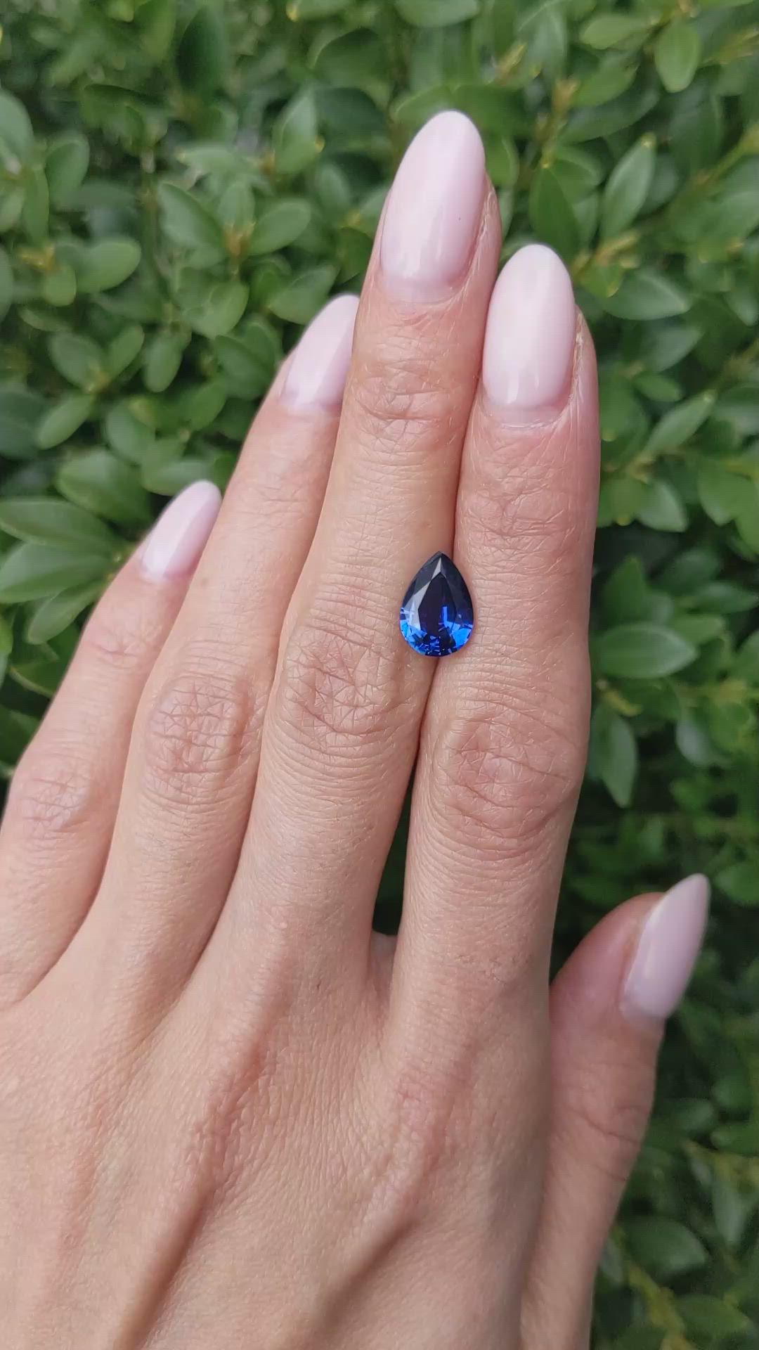 2.47 Ct. Blue Sapphire from Ceylon (Sri Lanka) Size Video