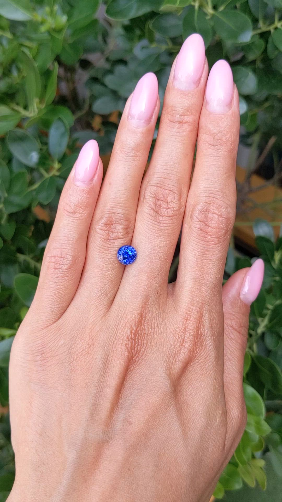 1.92 Ct. Blue Sapphire from Ceylon (Sri Lanka) Size Video