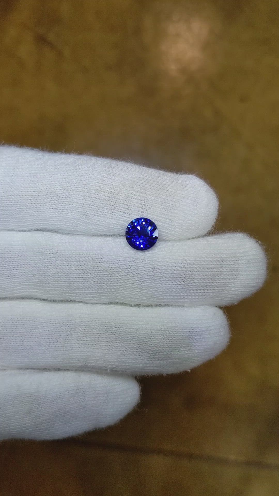 1.36 Ct. Blue Sapphire from Ceylon (Sri Lanka) Size Video