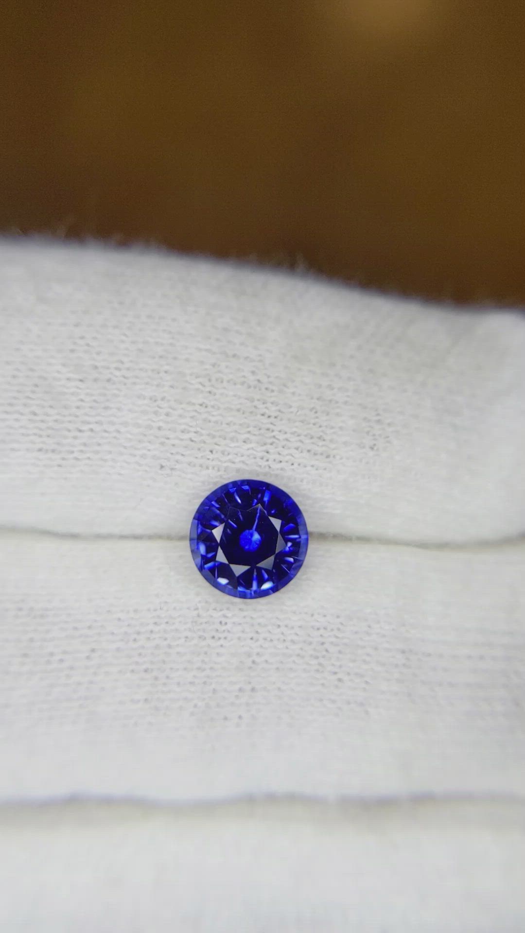 1.36 Ct. Blue Sapphire from Ceylon (Sri Lanka) Size Video