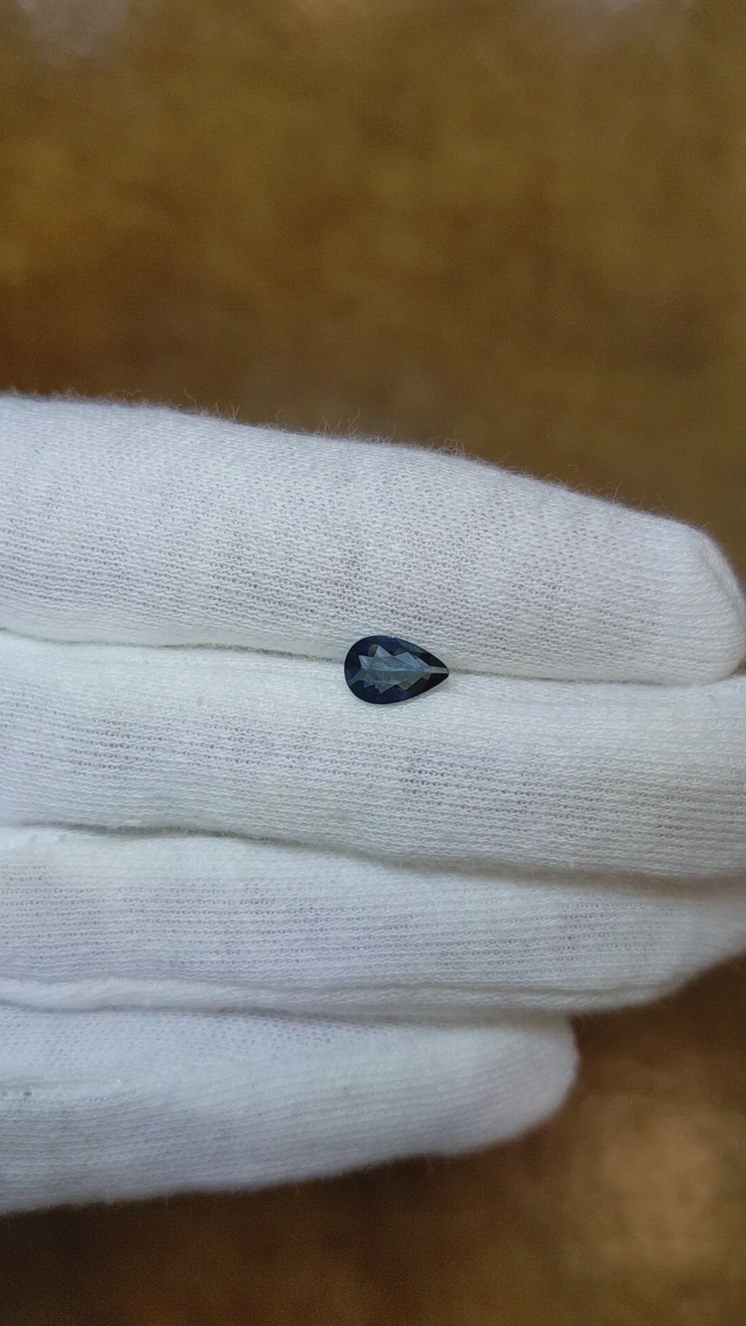 0.73 Ct. Blue Sapphire from Ceylon (Sri Lanka) Size Video