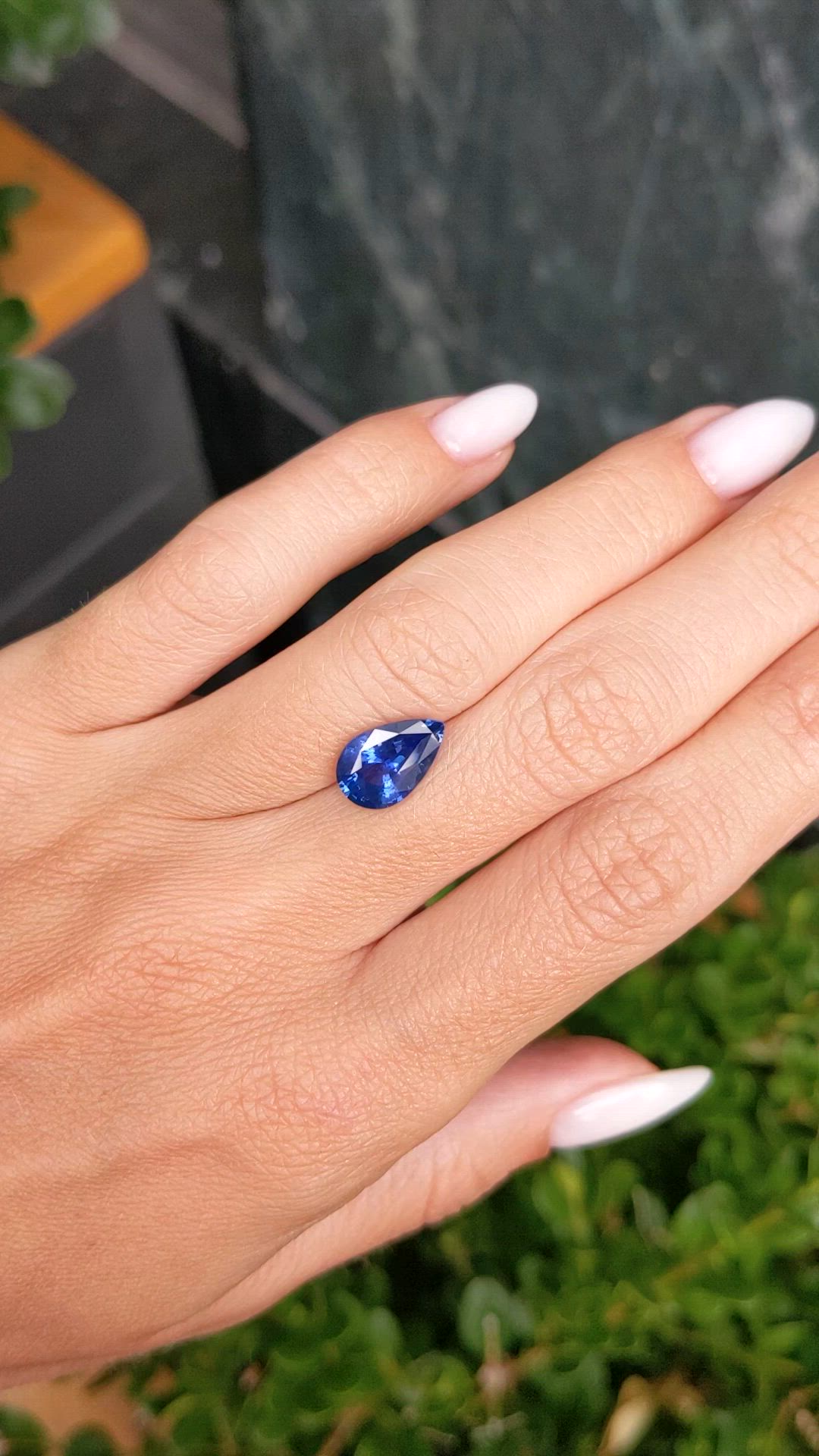 3.07 Ct. Blue Sapphire from Ceylon (Sri Lanka) Size Video
