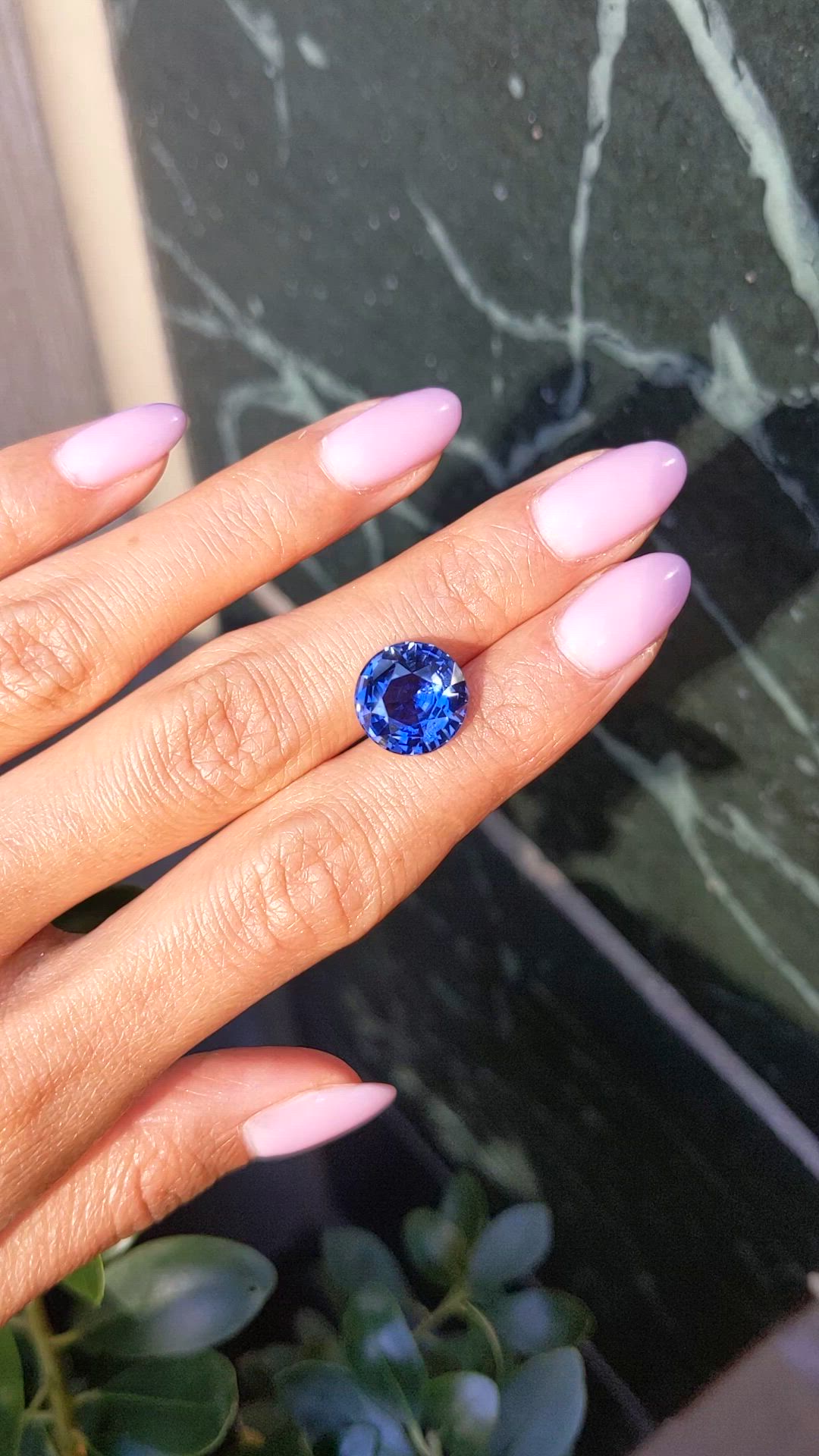 7.58 Ct. Blue Sapphire from Ceylon (Sri Lanka) Size Video