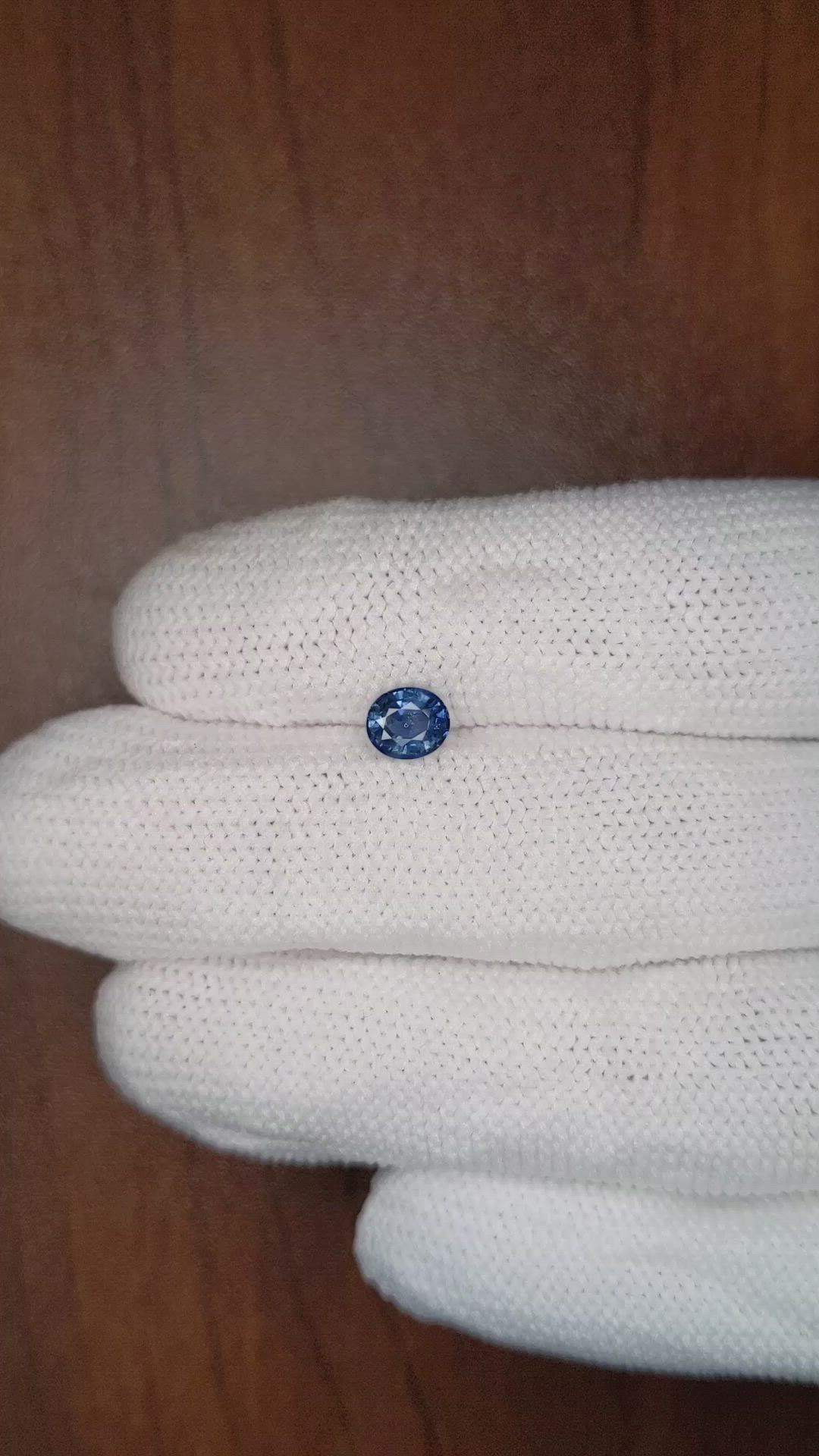 0.86 Ct. Blue Sapphire from Ceylon (Sri Lanka) Size Video