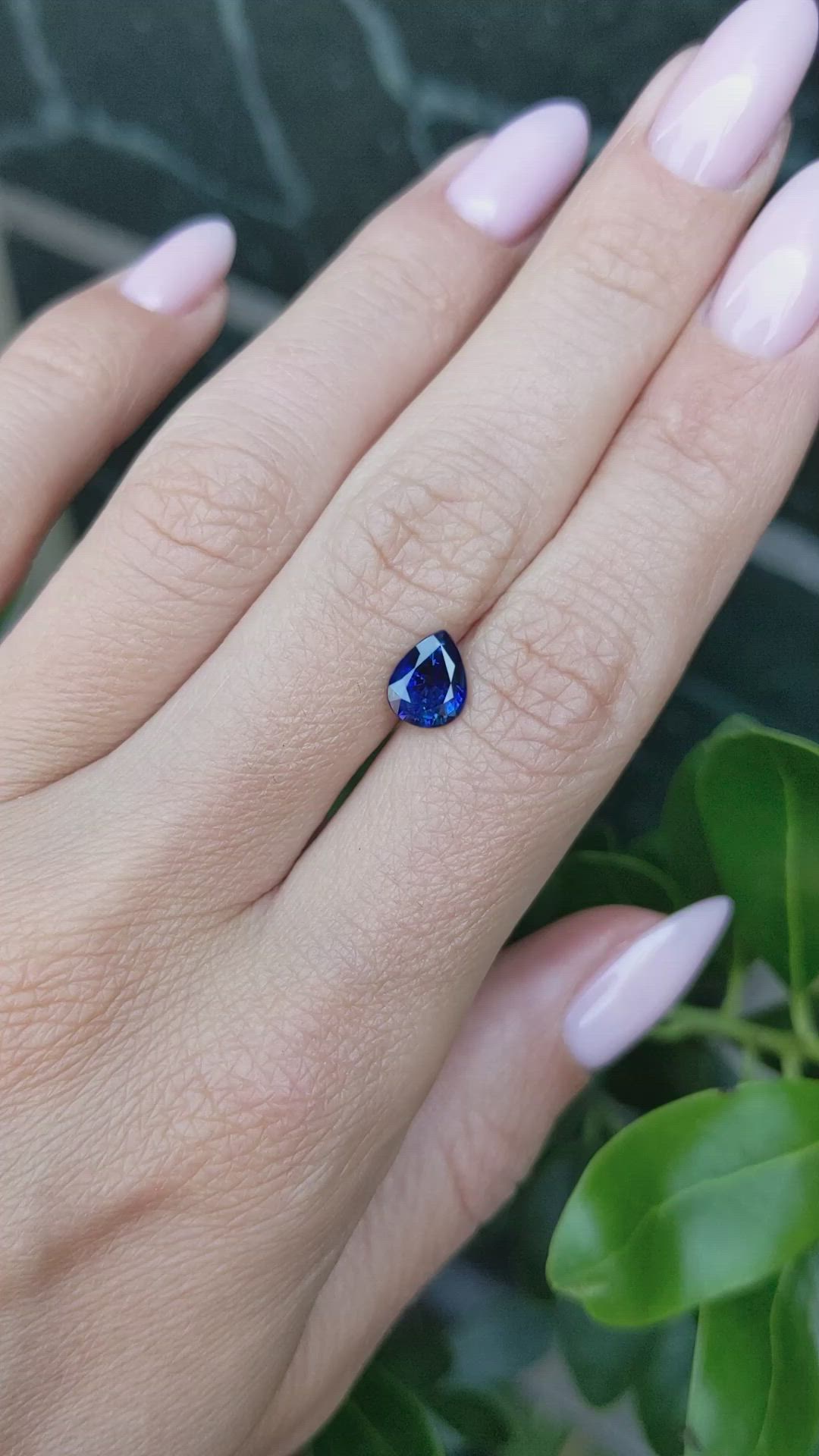 1.52 Ct. Blue Sapphire from Ceylon (Sri Lanka) Size Video