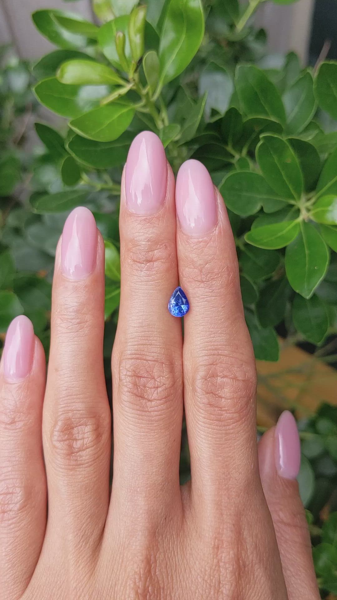 0.98 Ct. Blue Sapphire from Ceylon (Sri Lanka) Size Video