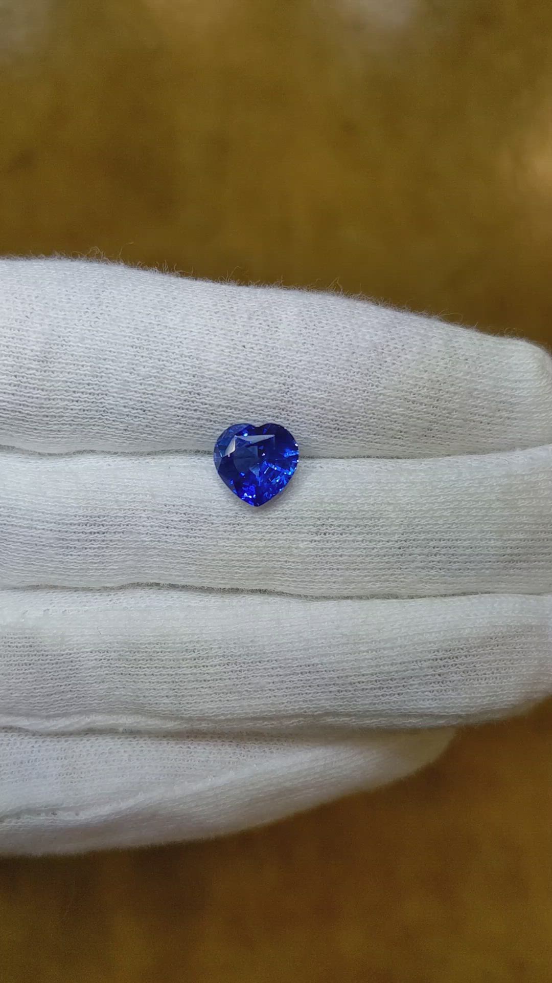 2.58 Ct. Blue Sapphire from Ceylon (Sri Lanka) Size Video