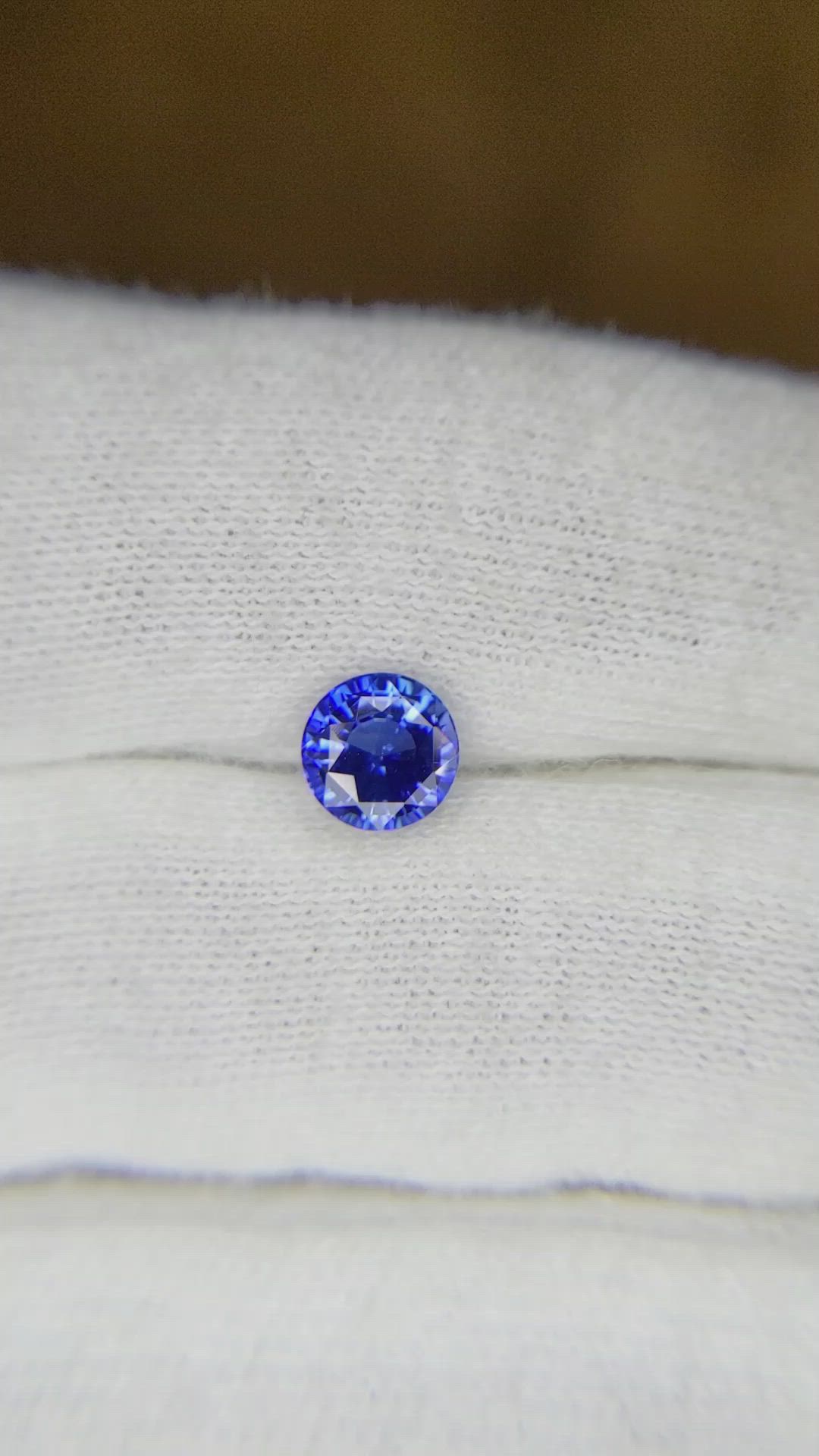 1.09 Ct. Blue Sapphire from Ceylon (Sri Lanka) Size Video