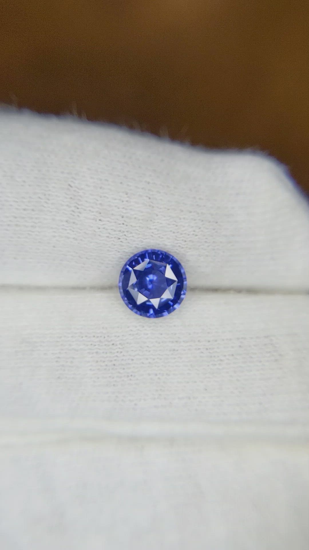 1.53 Ct. Blue Sapphire from Ceylon (Sri Lanka) Size Video