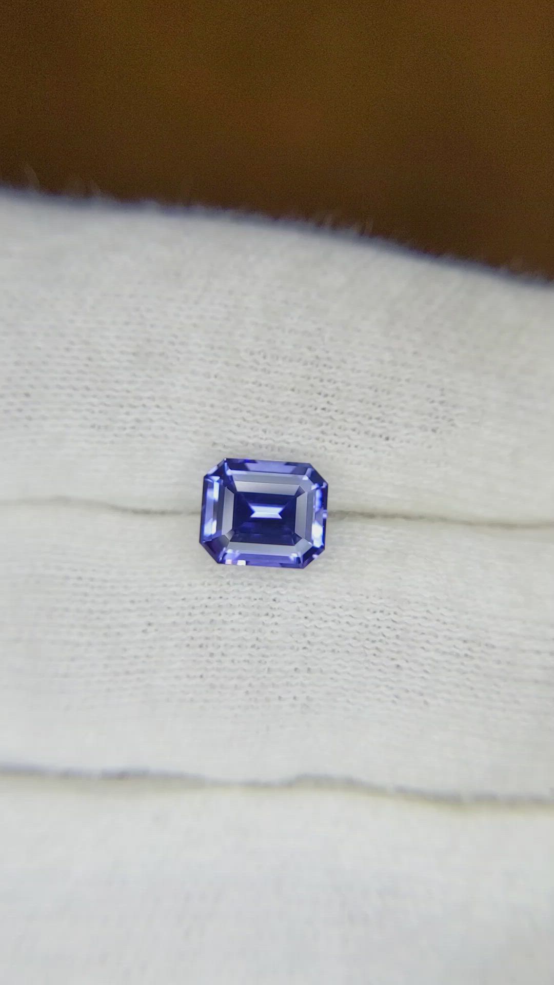 1.59 Ct. Blue Sapphire from Ceylon (Sri Lanka) Size Video