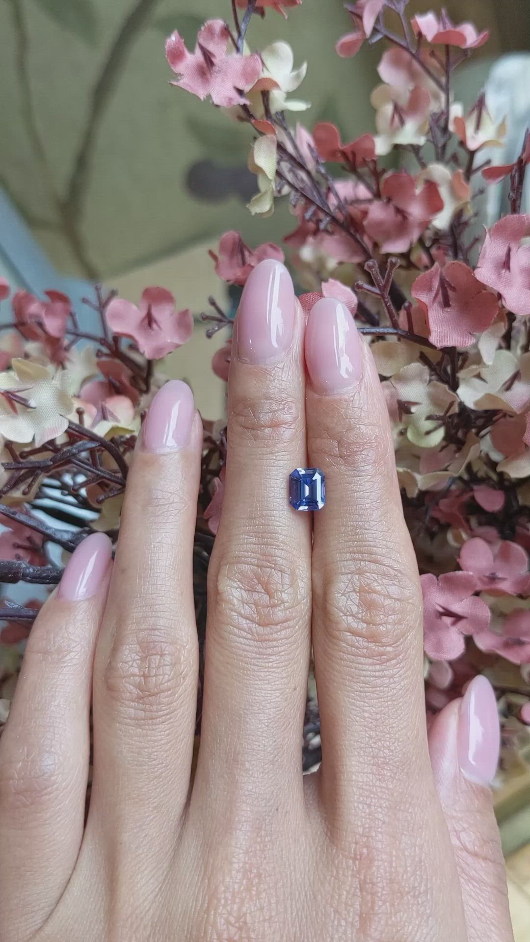 1.59 Ct. Blue Sapphire from Ceylon (Sri Lanka) Size Video
