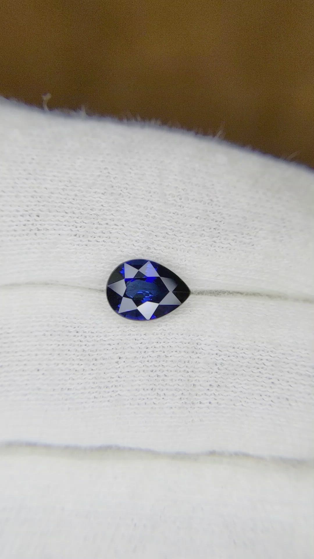 1.22 Ct. Blue Sapphire from Ceylon (Sri Lanka) Size Video