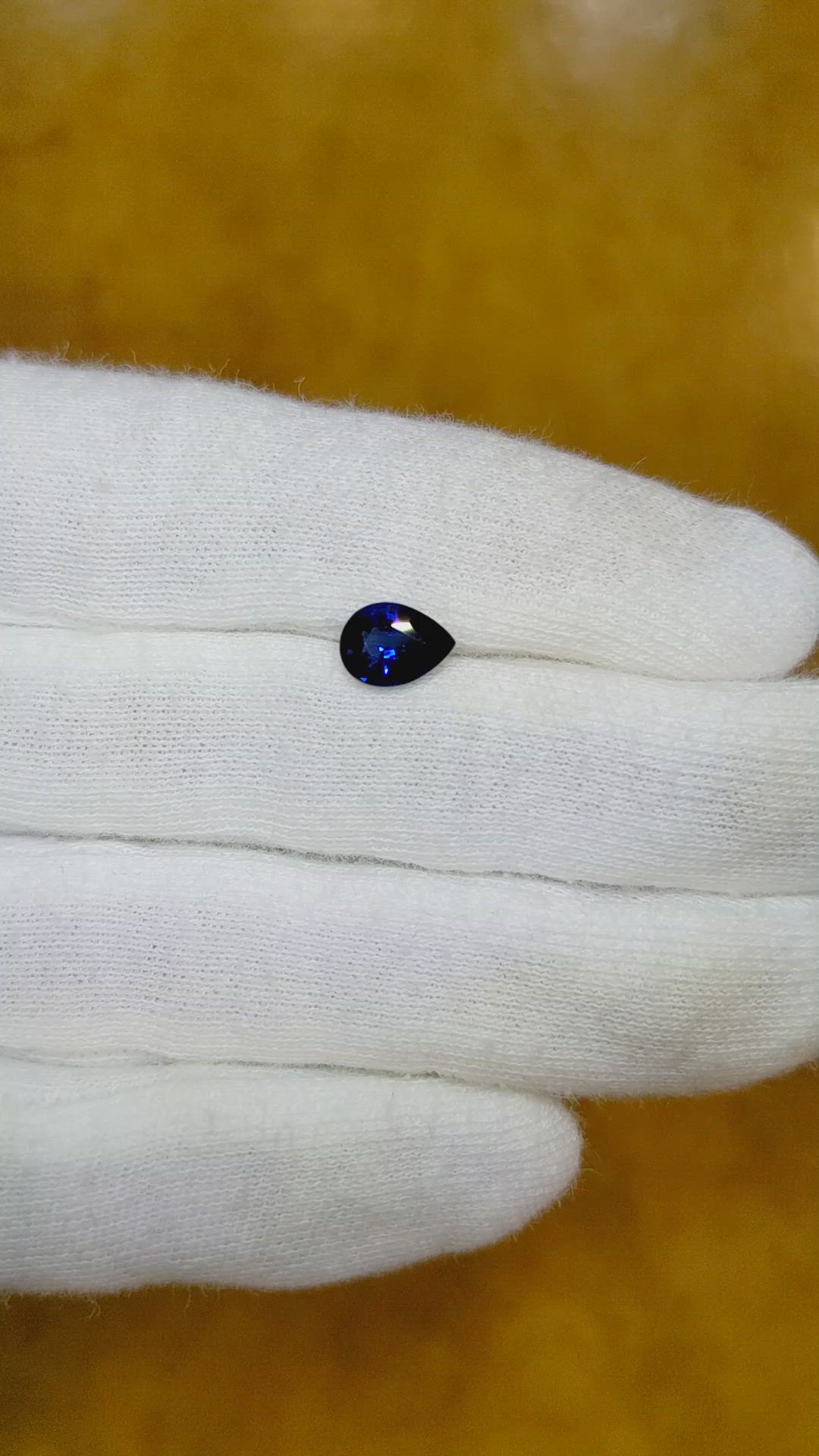 1.22 Ct. Blue Sapphire from Ceylon (Sri Lanka) Size Video