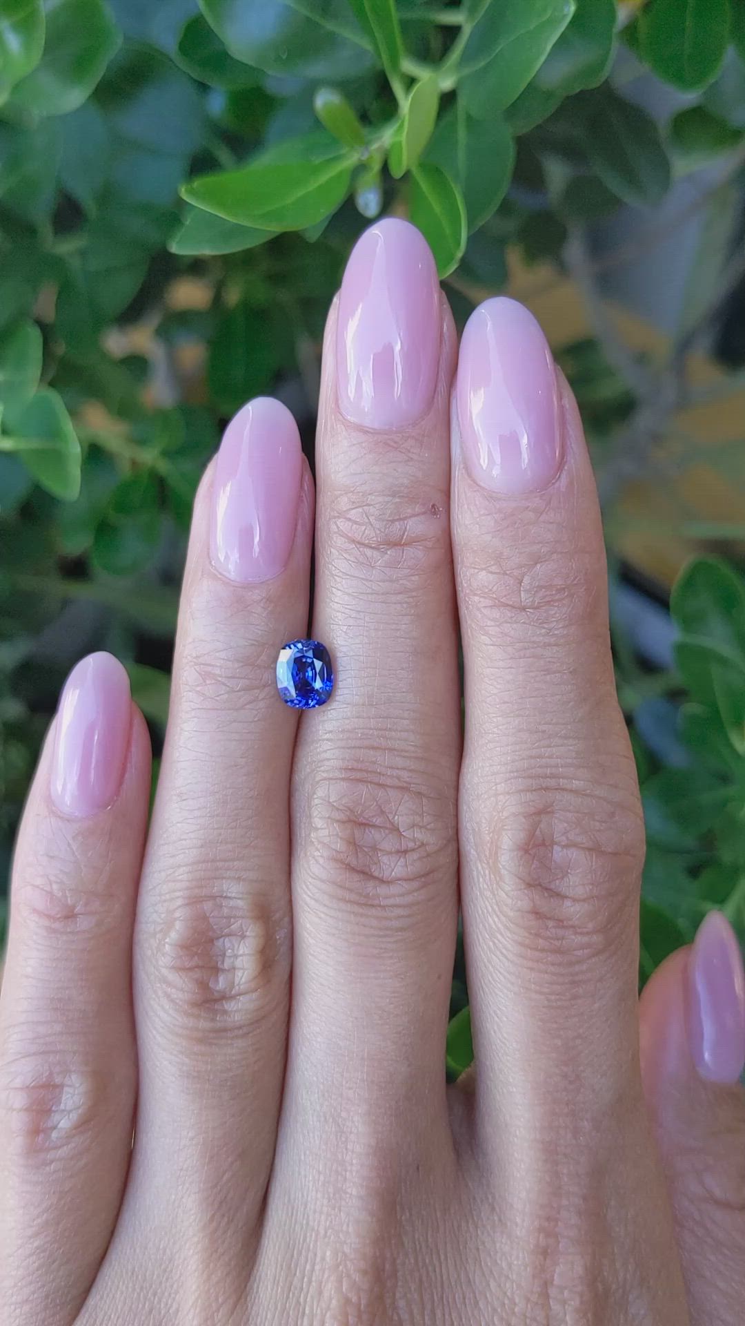 1.04 Ct. Blue Sapphire from Ceylon (Sri Lanka) Size Video