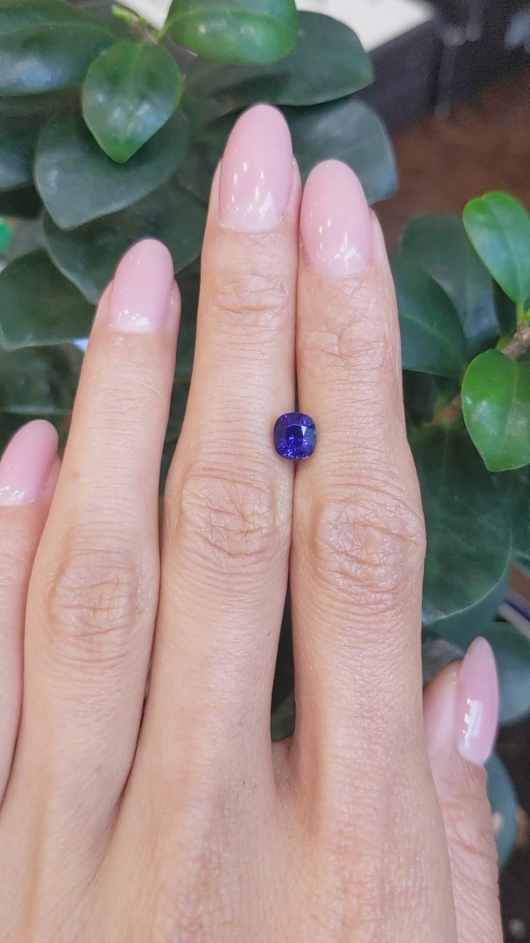 1.32 Ct. Blue Sapphire from Ceylon (Sri Lanka) Size Video