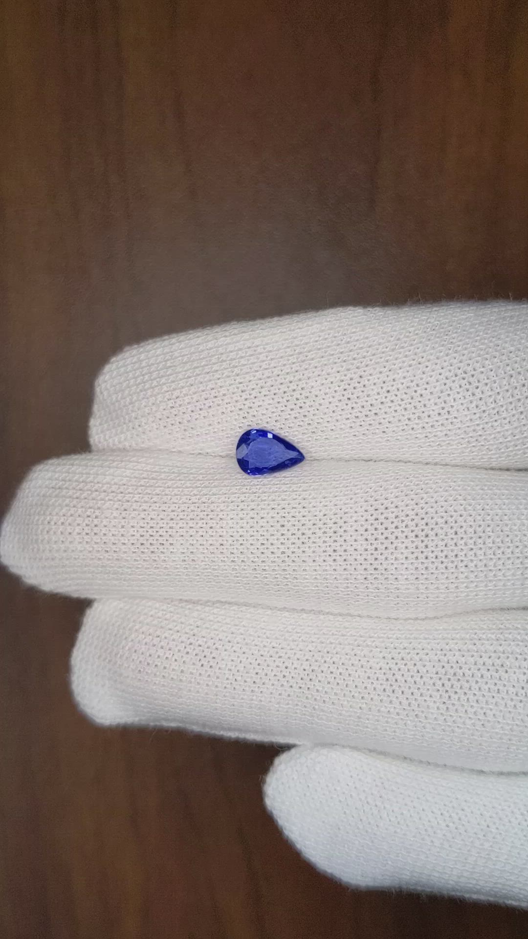 1.04 Ct. Blue Sapphire from Ceylon (Sri Lanka) Size Video
