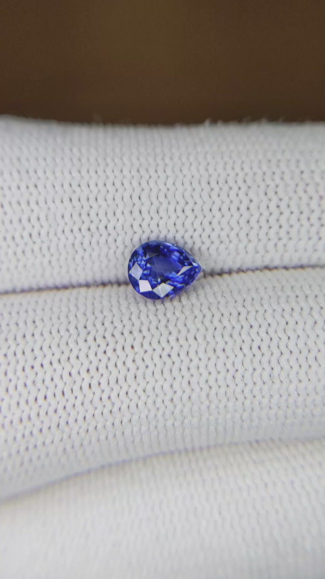 1.08 Ct. Blue Sapphire from Ceylon (Sri Lanka) Size Video