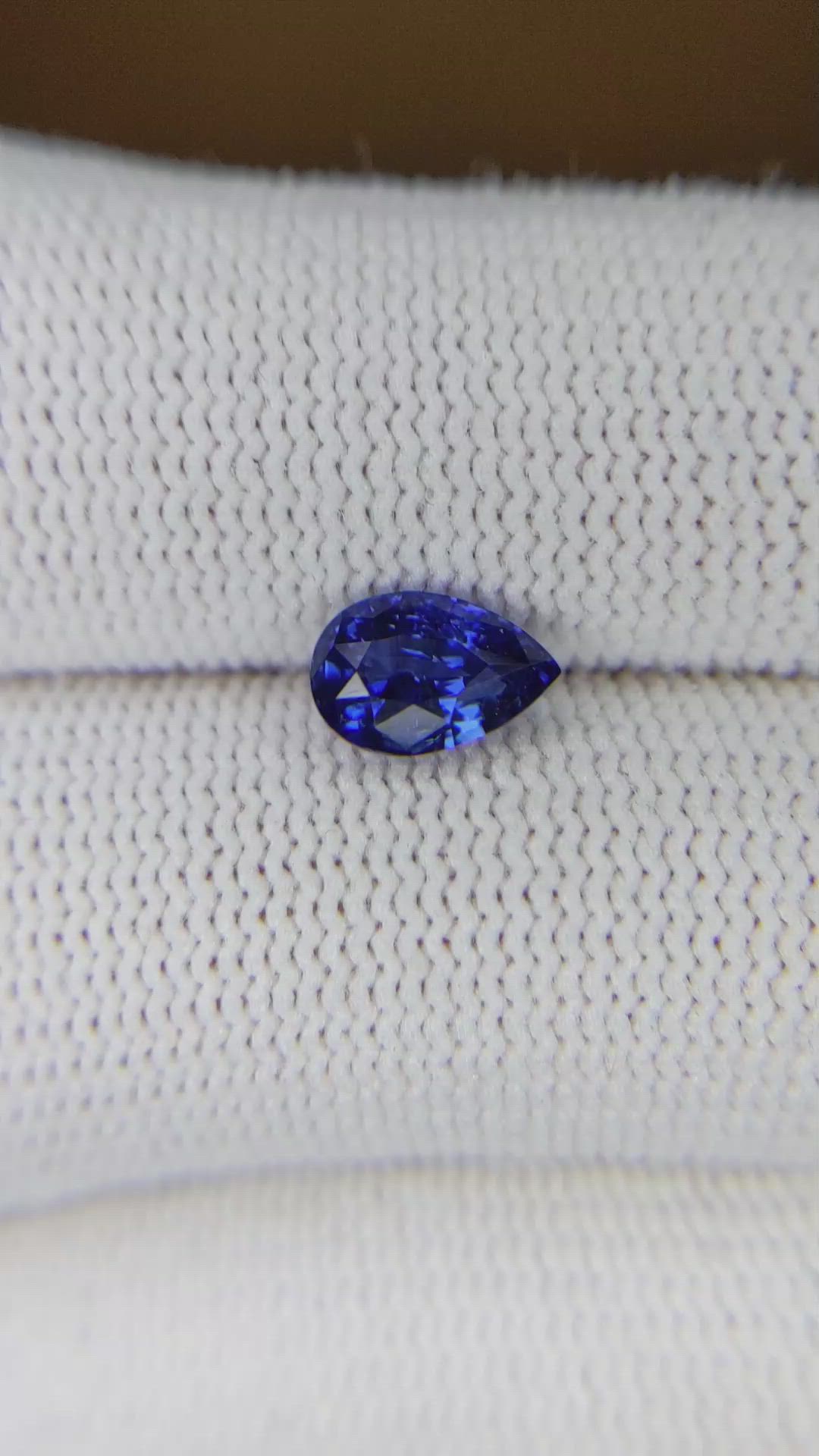 1.19 Ct. Blue Sapphire from Ceylon (Sri Lanka) Size Video