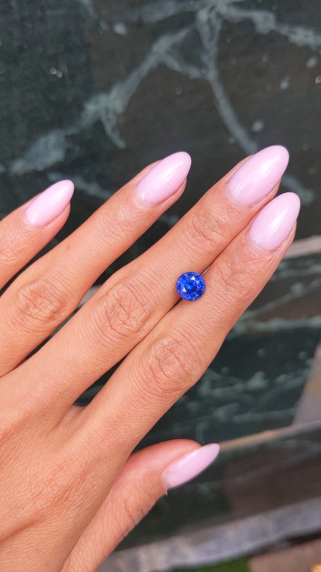 2.35 Ct. Blue Sapphire from Ceylon (Sri Lanka) Size Video