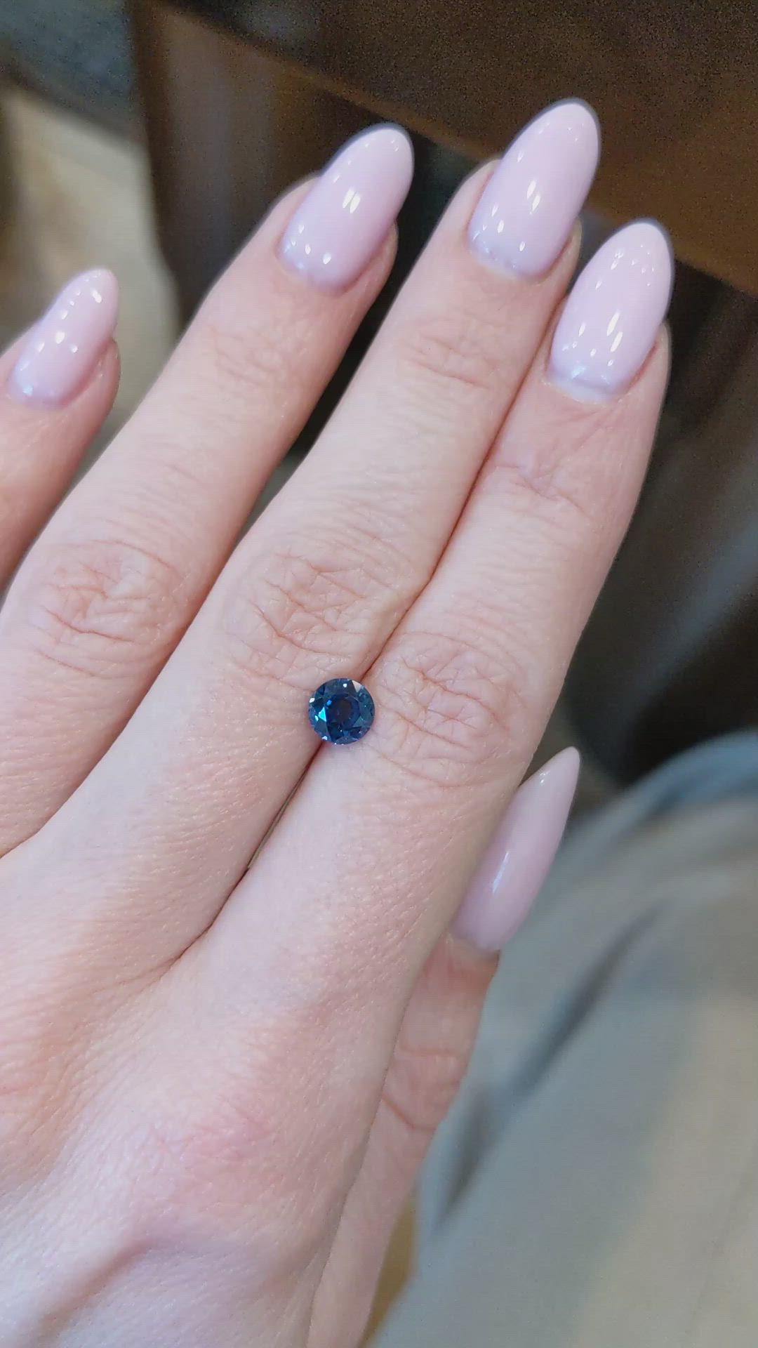 1.03 Ct. Blue Sapphire from Ceylon (Sri Lanka) Size Video