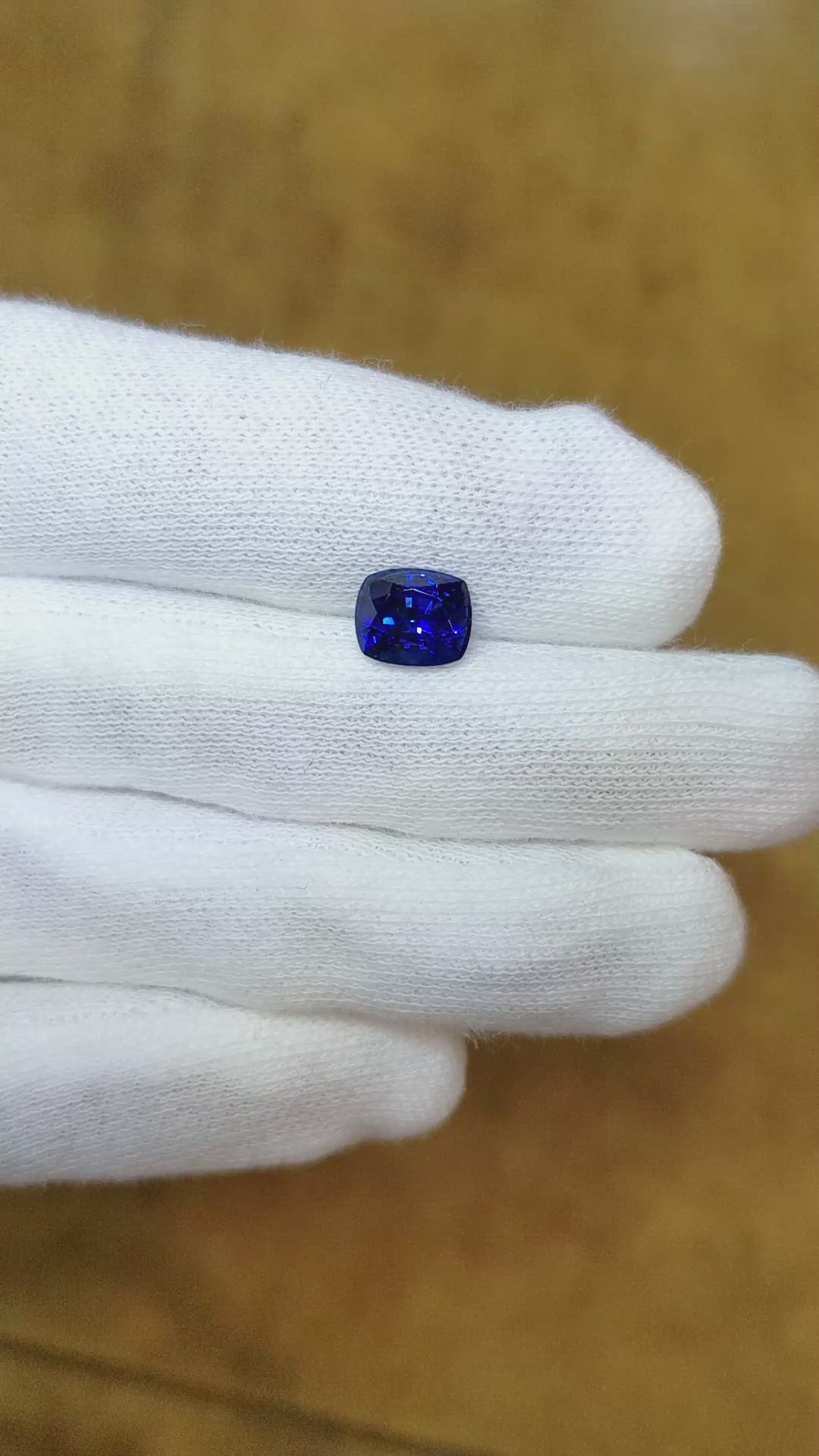 1.95 Ct. Blue Sapphire from Ceylon (Sri Lanka) Size Video